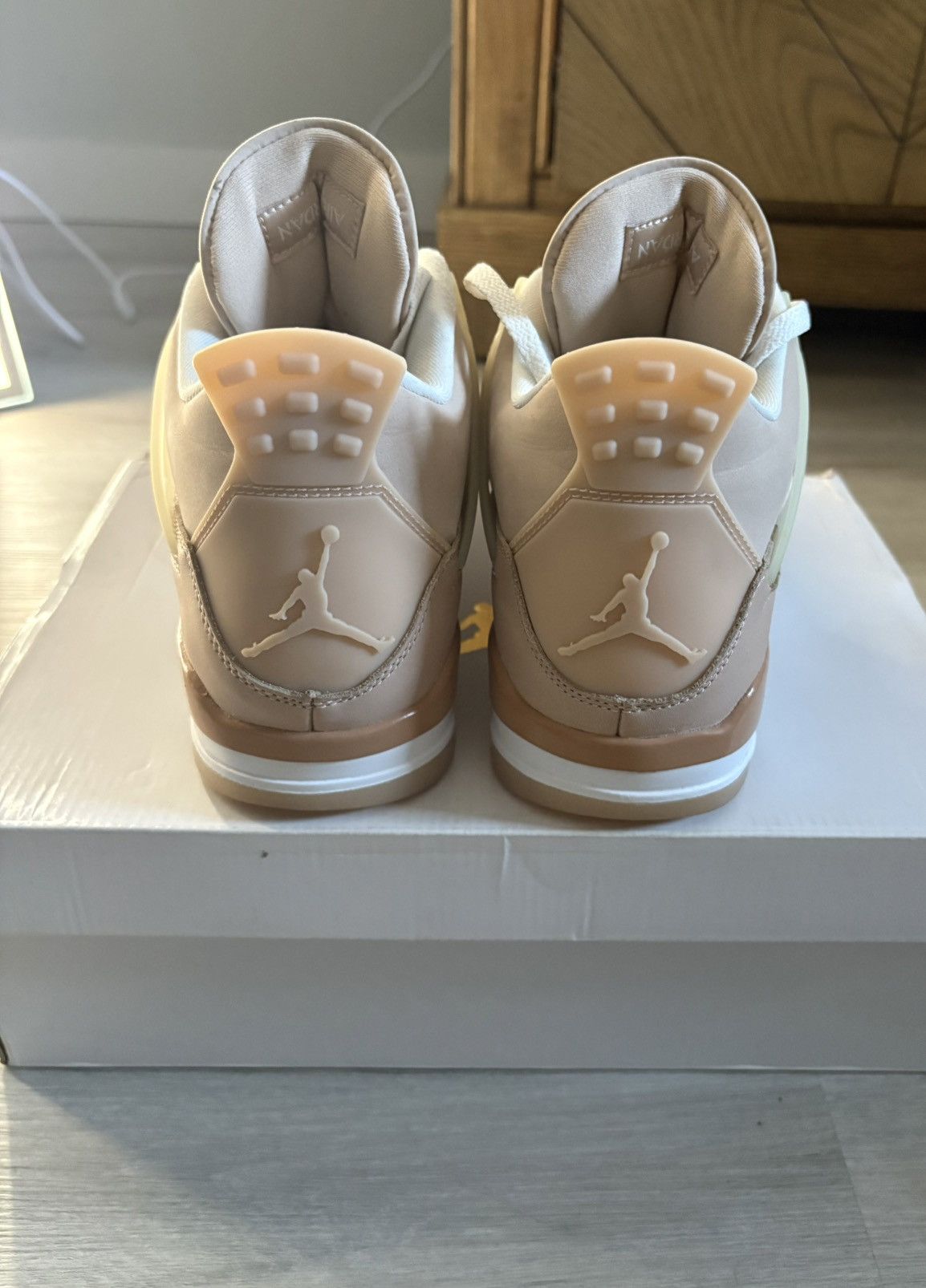 Jordan Brand Womens Jordan 4 Retro Shimmer Size US 10.5 / EU 43-44 - 4 Thumbnail