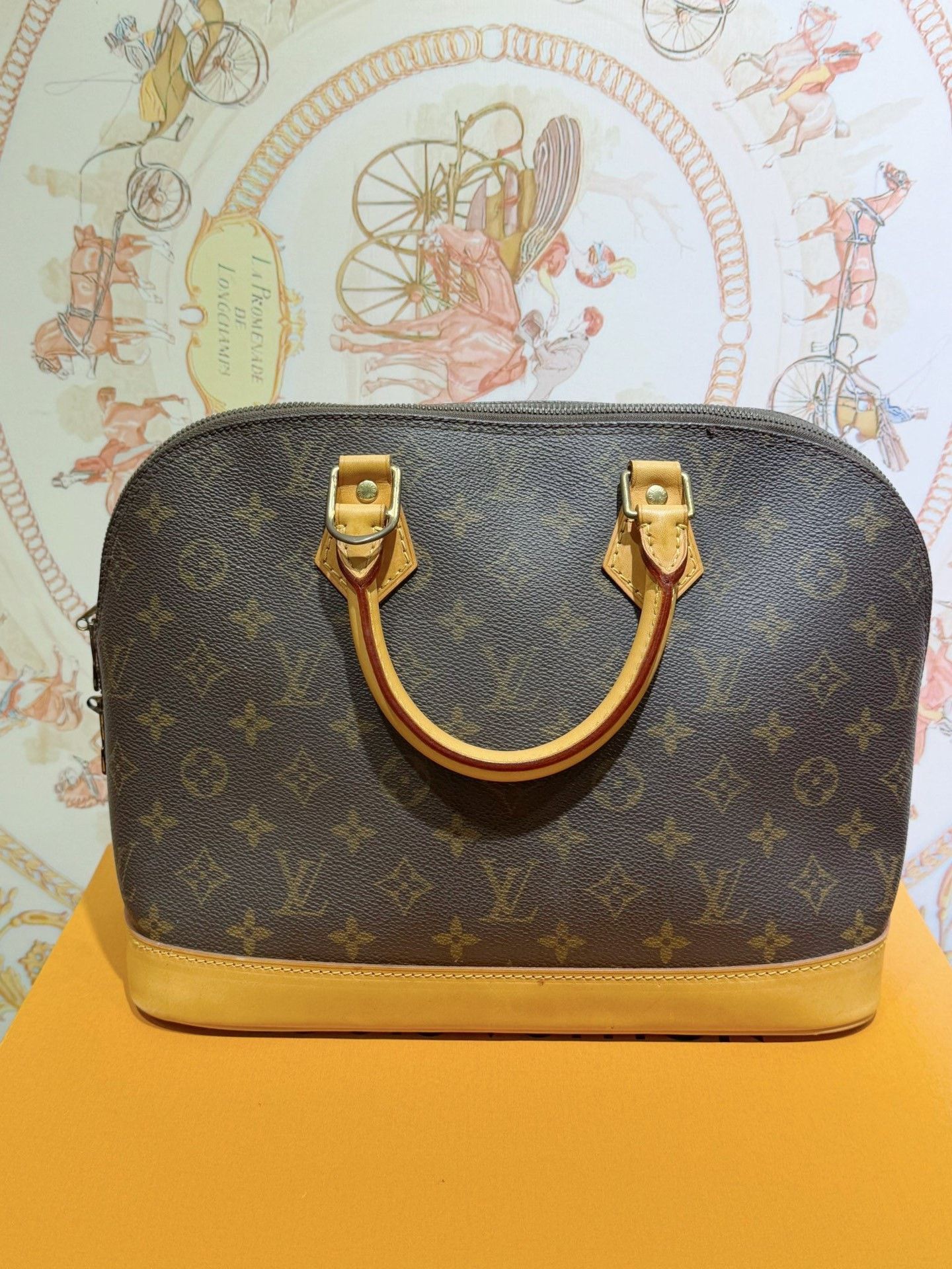 Louis Vuitton LV Alma Monogram Handbag Size ONE SIZE - 1 Thumbnail