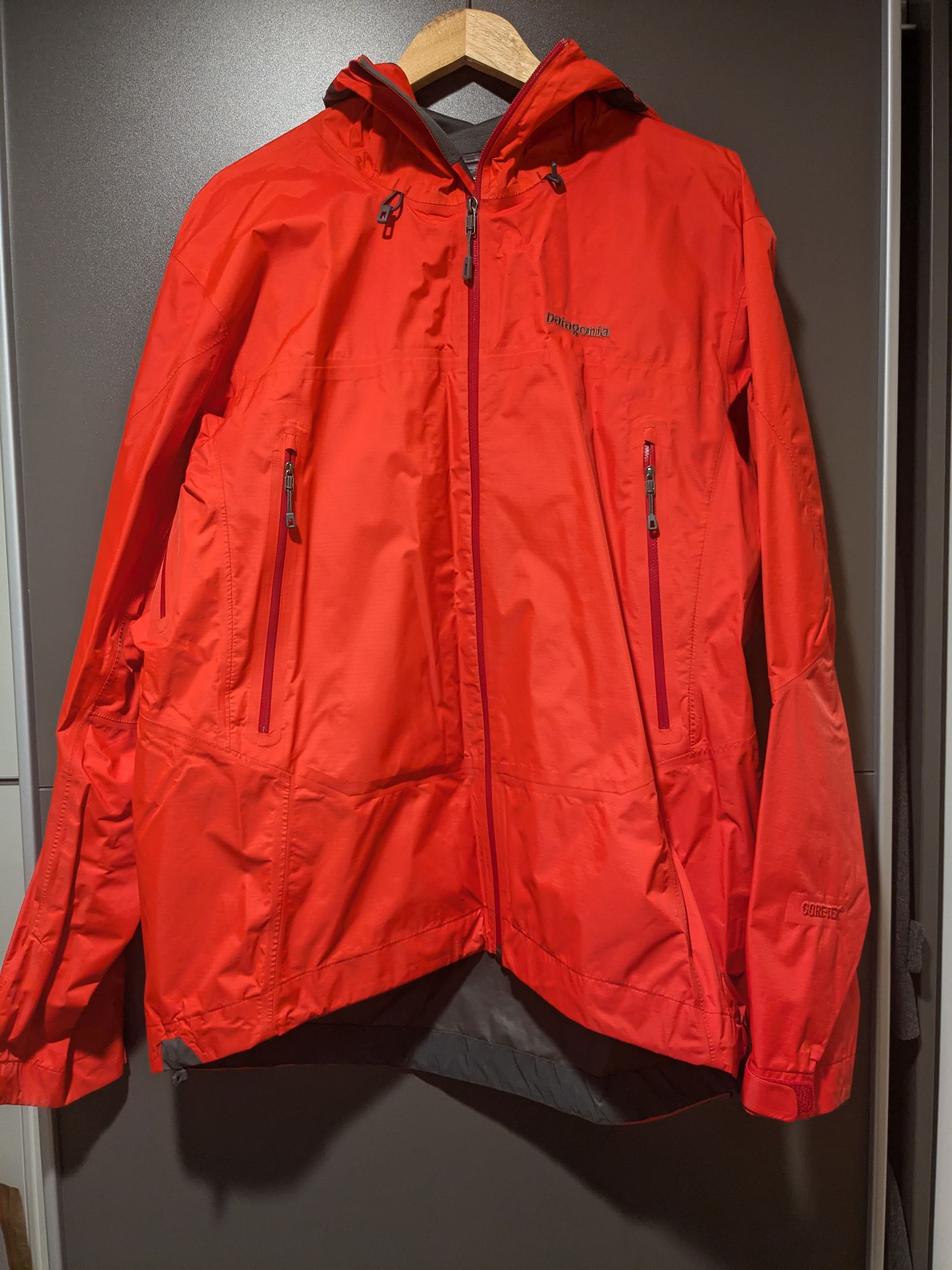 Patagonia Gore-Tex Waterproof Jacket | Grailed