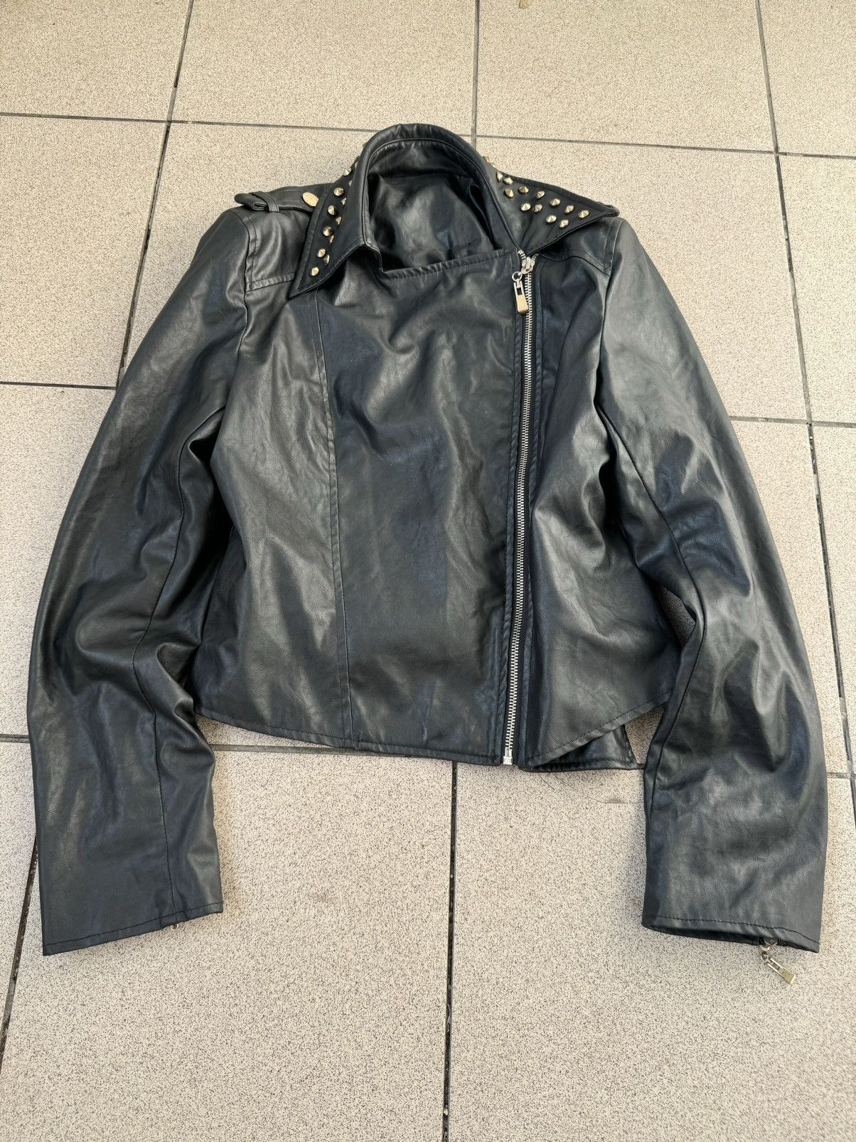 If Six Was Nine × Japanese Brand × Junya Watanabe Vintage Japanes Leather Rick Owen’s Style Rivets Jacket Size US S / EU 44-46 / 1 - 2 Thumbnail
