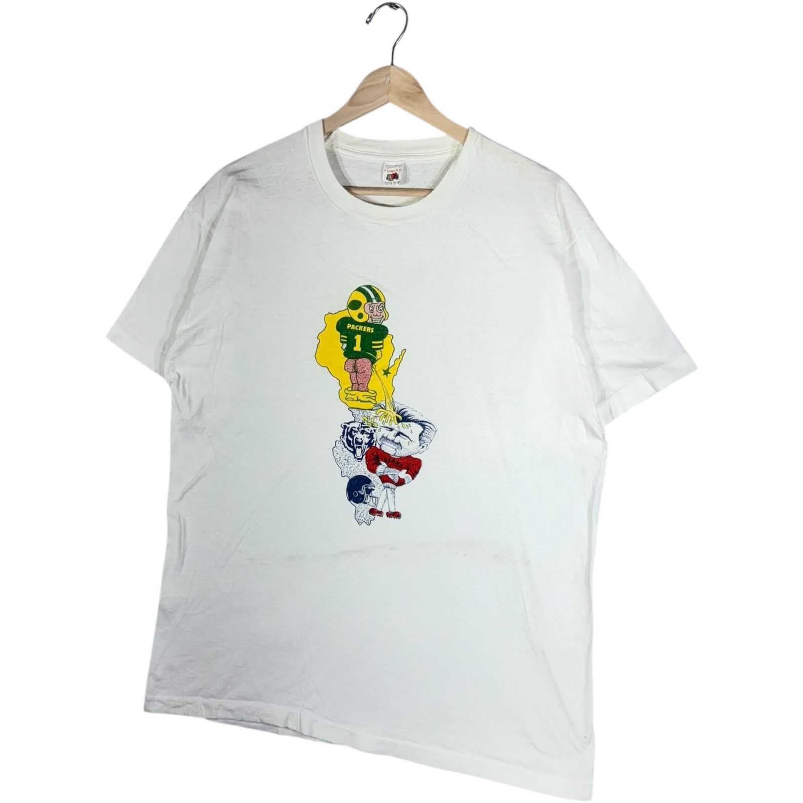 Fruit Of The Loom Vintage Packers And Bears Rivalry Caricature NFL 90s Tee XL Size US XL / EU 56 / 4 - 3 Thumbnail