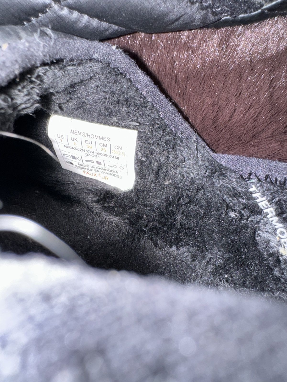 The North Face The North Face Slippers Size US 7 / EU 40 - 6 Thumbnail