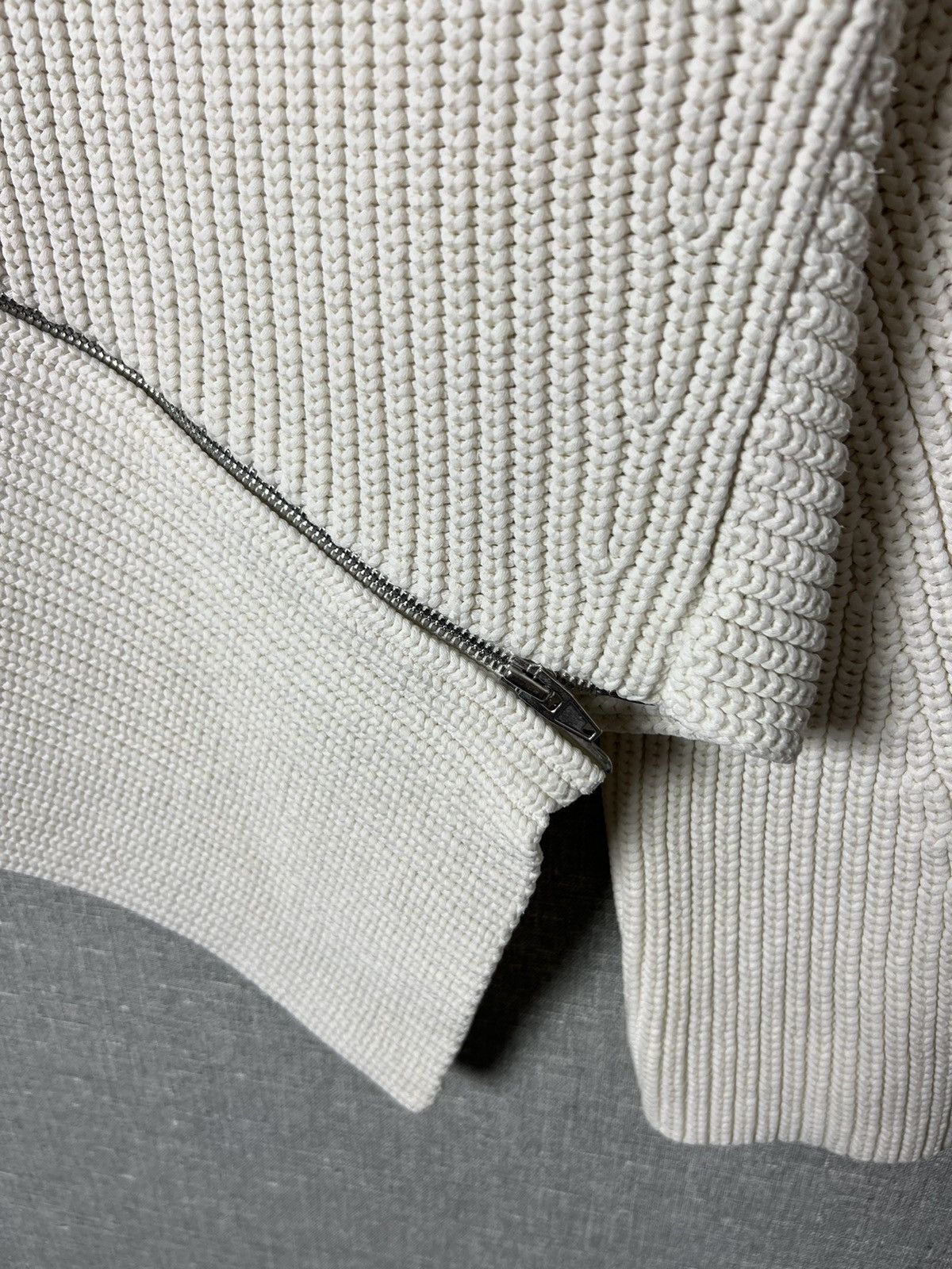 Alexander Wang ALEXANDER WANG Asymmetrical Zip Peel Away Knitted Sweater Size M / US 6-8 / IT 42-44 - 9 Thumbnail
