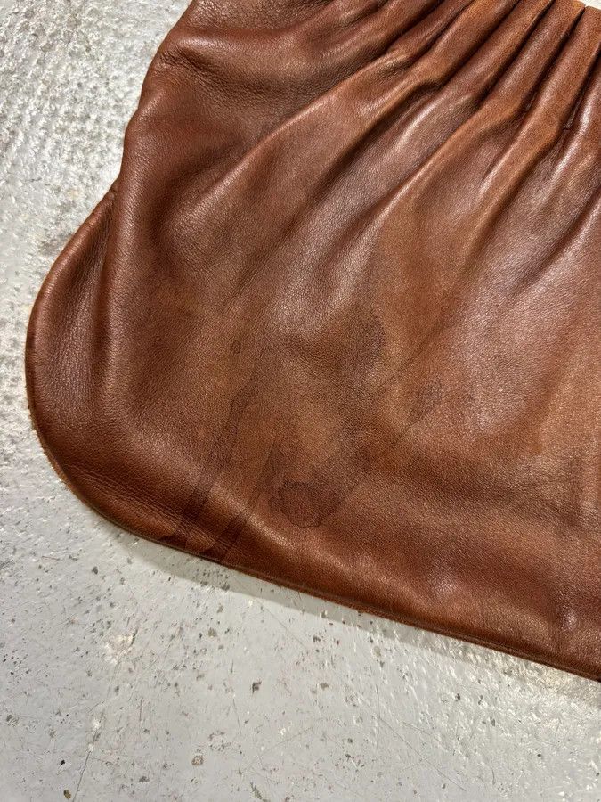 Yves Saint Laurent 2000s Yves Saint Laurent Cognac Leather Ruched Handle Bag Size ONE SIZE - 10 Thumbnail