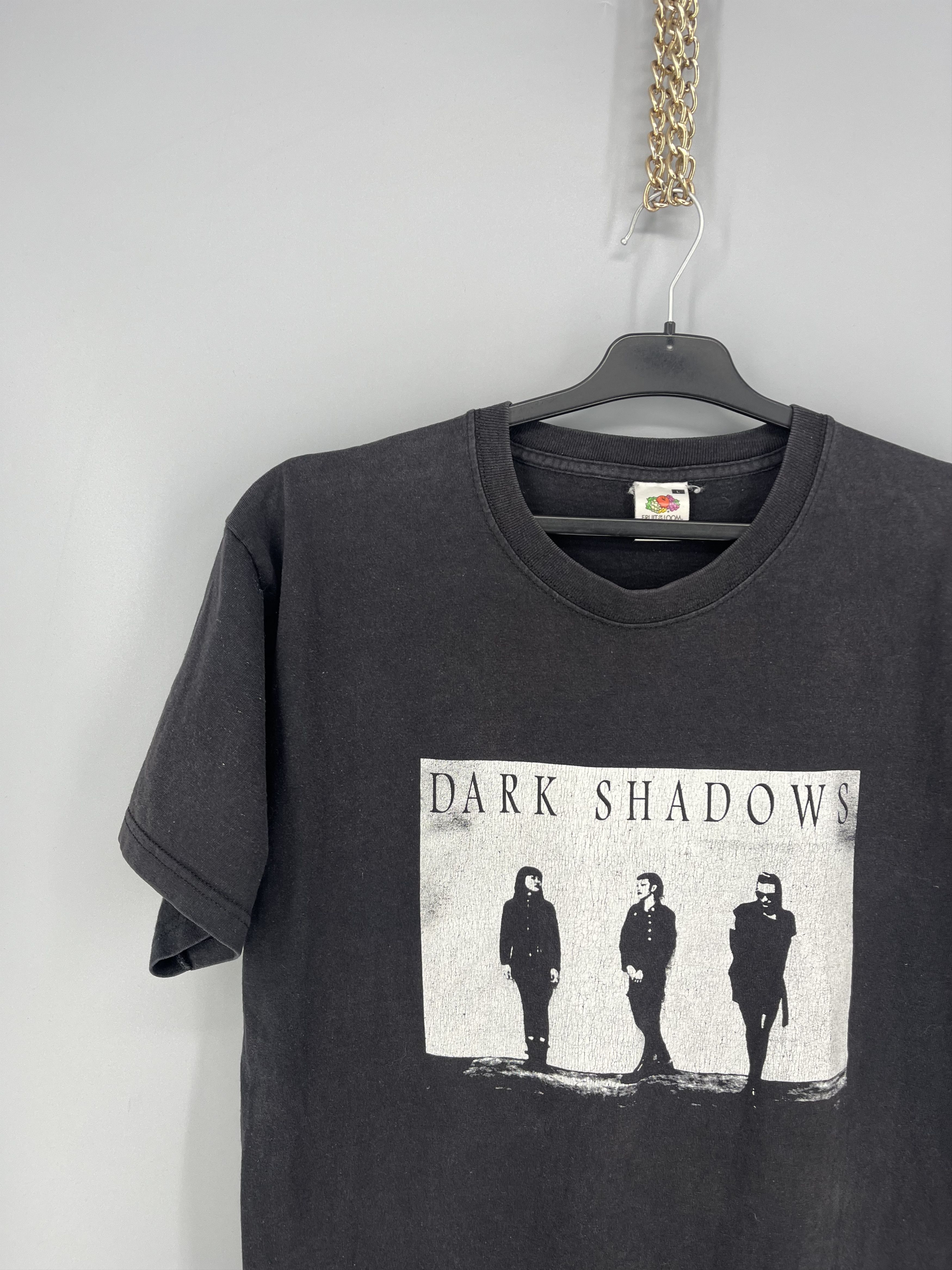 Vintage Vintage 90’s Dark Shadows T Shirt Size L Size US L / EU 52-54 / 3 - 4 Thumbnail