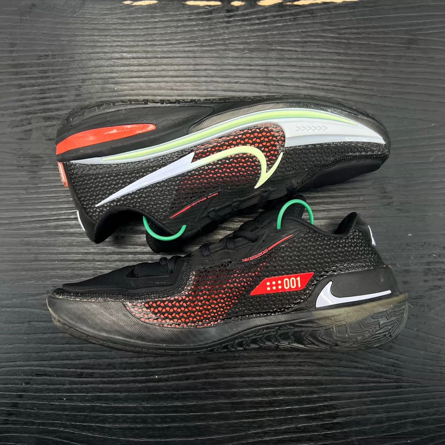Nike Nike GT Cut Black Red 42.5 2x Worn, LN With Box Size US 9 / EU 42 - 2 Thumbnail