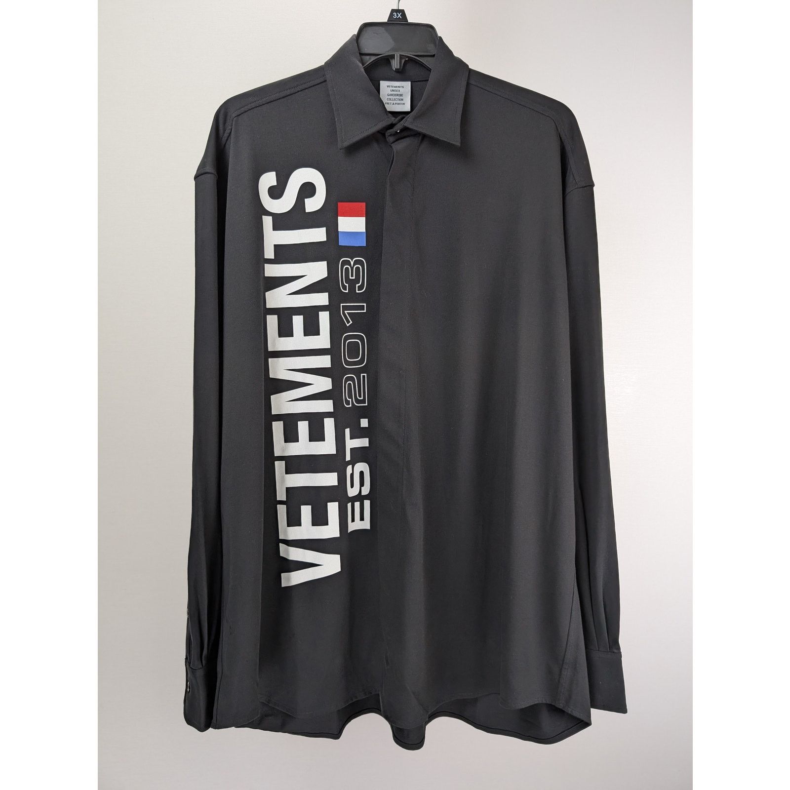 Vetements o1rshd1 EST2013 France Flag Shirt / Black in Black Size US S / EU 44-46 / 1 - 7 Thumbnail
