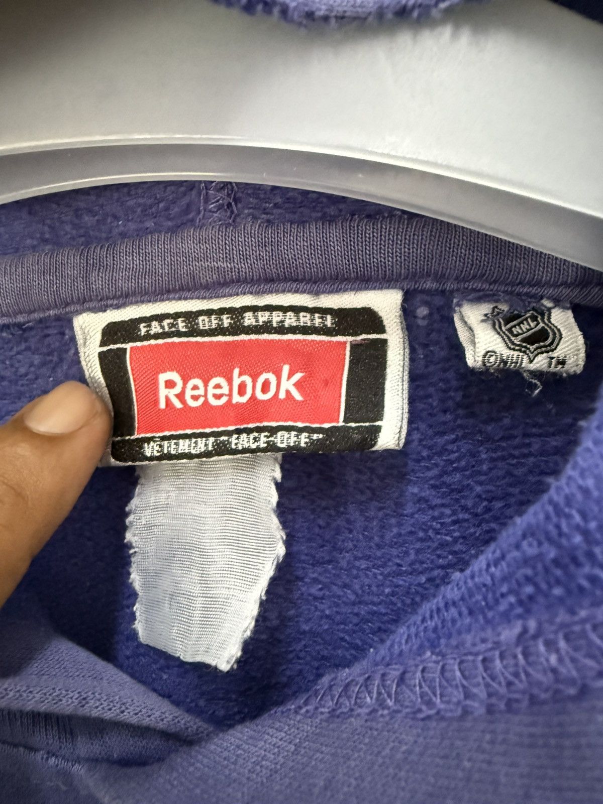 Crash Vancouver × Reebok × Vintage 🔥 Vintage Reebok Hockey Ice Vancouver Canuks Hoodie Sweat Size US S / EU 44-46 / 1 - 7 Thumbnail