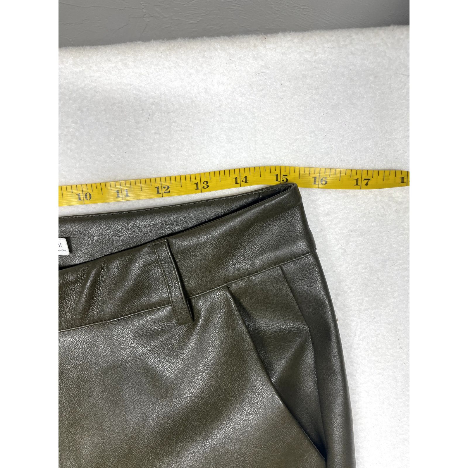 Other Avec Les Filles Women’s Medium Faux Leather Cropped Pants Size 30" / US 8 / IT 44 - 6 Thumbnail