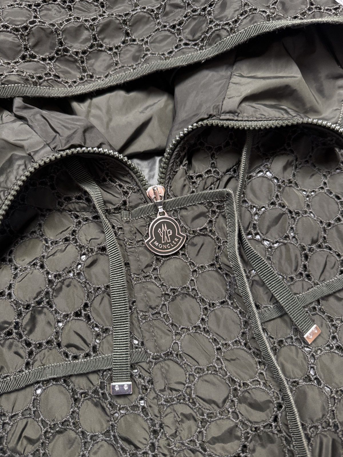 Moncler Moncler Metal Logo Vintage Pattern Jacket Size M / US 6-8 / IT 42-44 - 7 Thumbnail