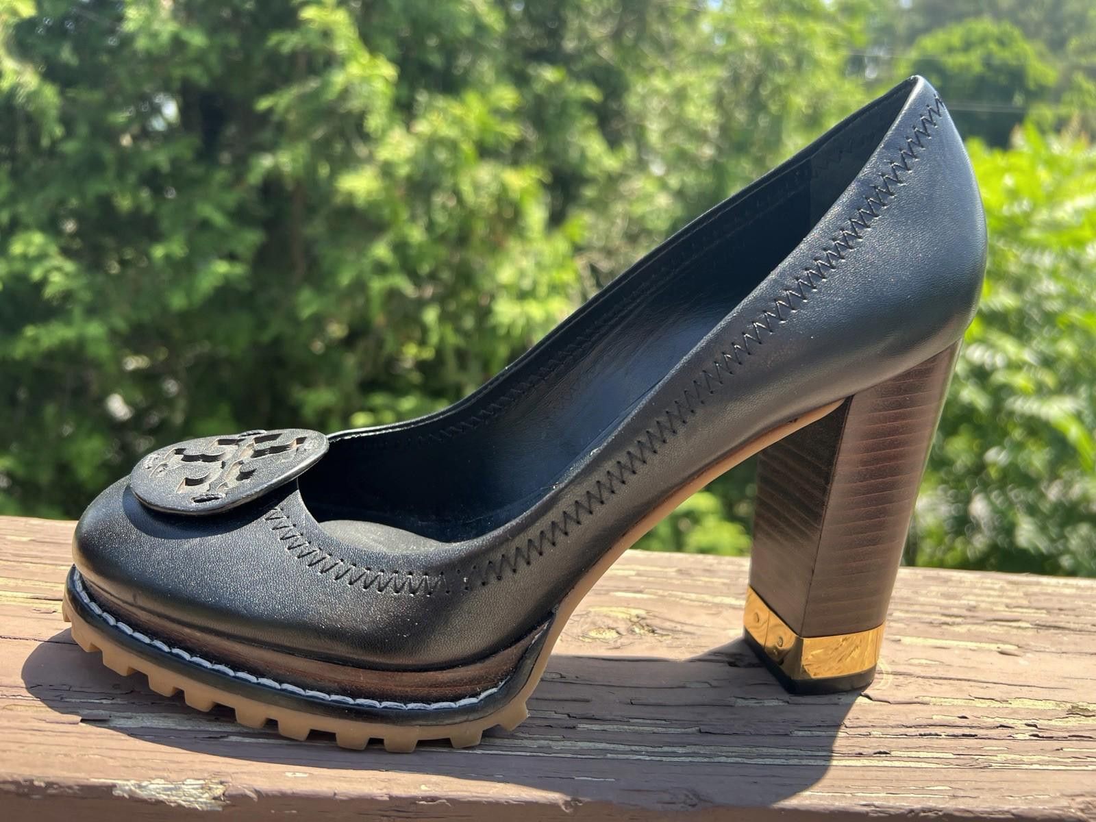 Tory Burch Tory Burch LEANNE Lug Pumps Black Leather Y2K Preppy Sz 8.5 Size US 8.5 / IT 38.5 - 6 Thumbnail