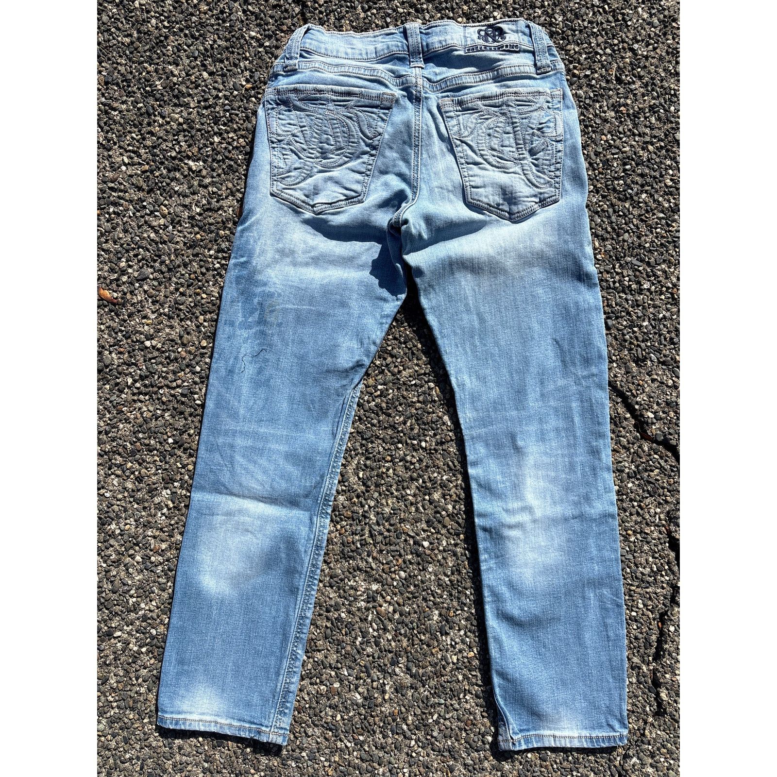 Rock & Republic Y2K Rock & Republic Jeans distressed 28x30 faded denim Size 28" / US 6 / IT 42 - 2 Thumbnail