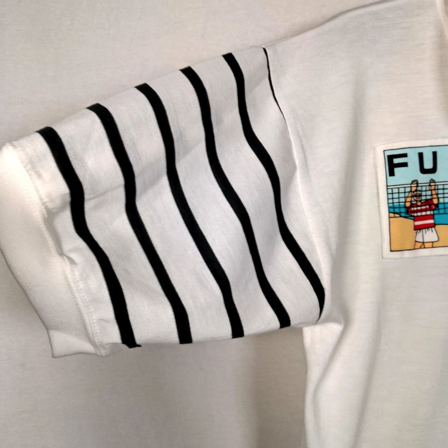 Etro VINTAGE Garbanzo Shirt Hooded T-Shirt Womens Small White 80s Beach Retro Polo Pullover Short Sleeve Size S / US 4 / IT 40 - 5 Thumbnail