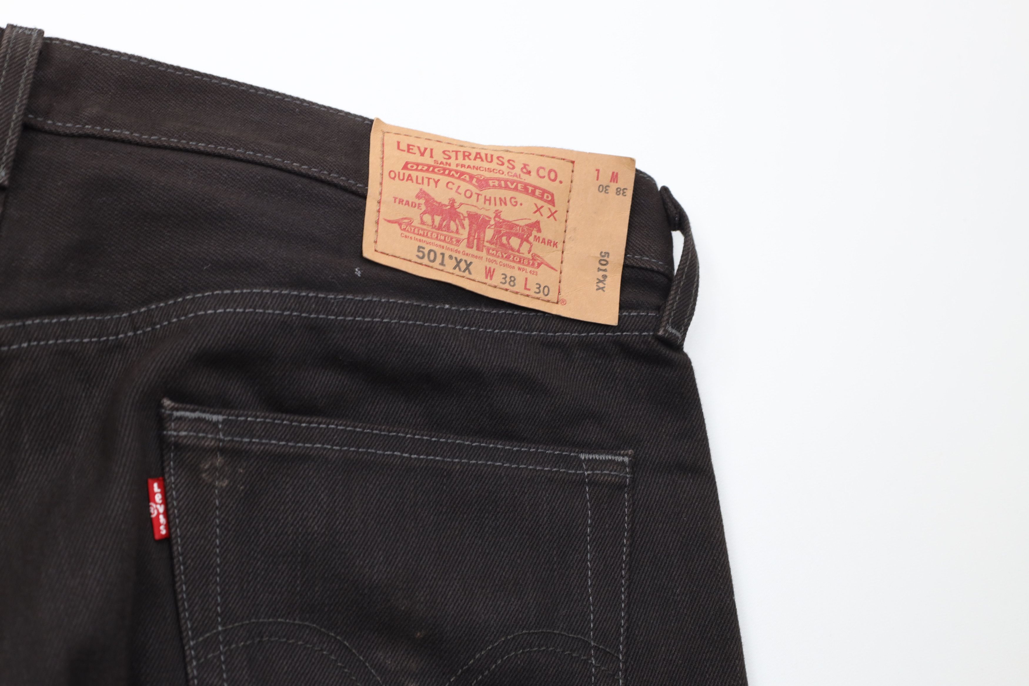 Levi's Vintage Y2K Levis 501xx Fly Original Straight Leg Jeans Size US 38 / EU 54 - 16 Thumbnail