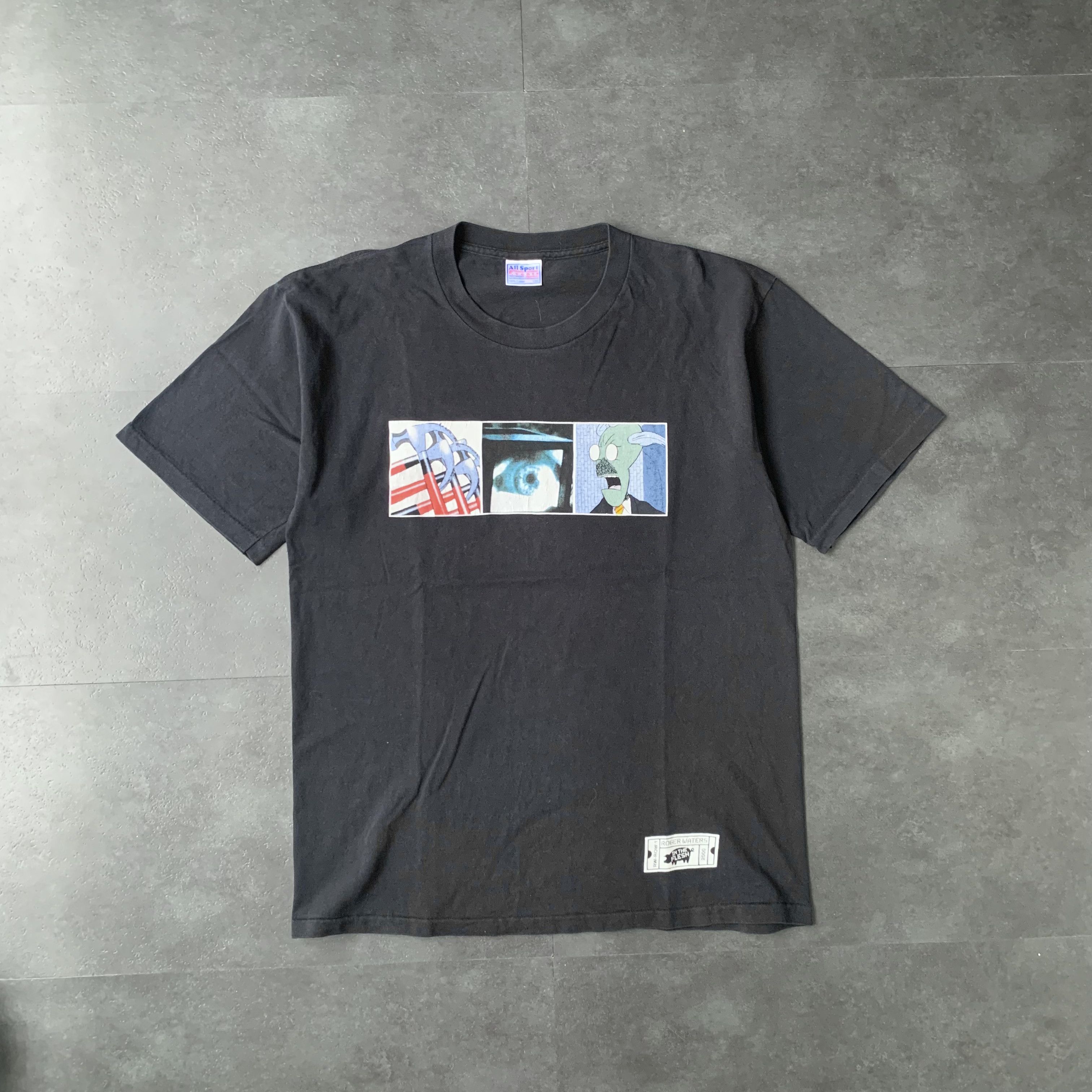 Vintage Vintage 2000s Pink Floyd Roger Waters Band Tee Shirt Size US L / EU 52-54 / 3 - 1 Thumbnail