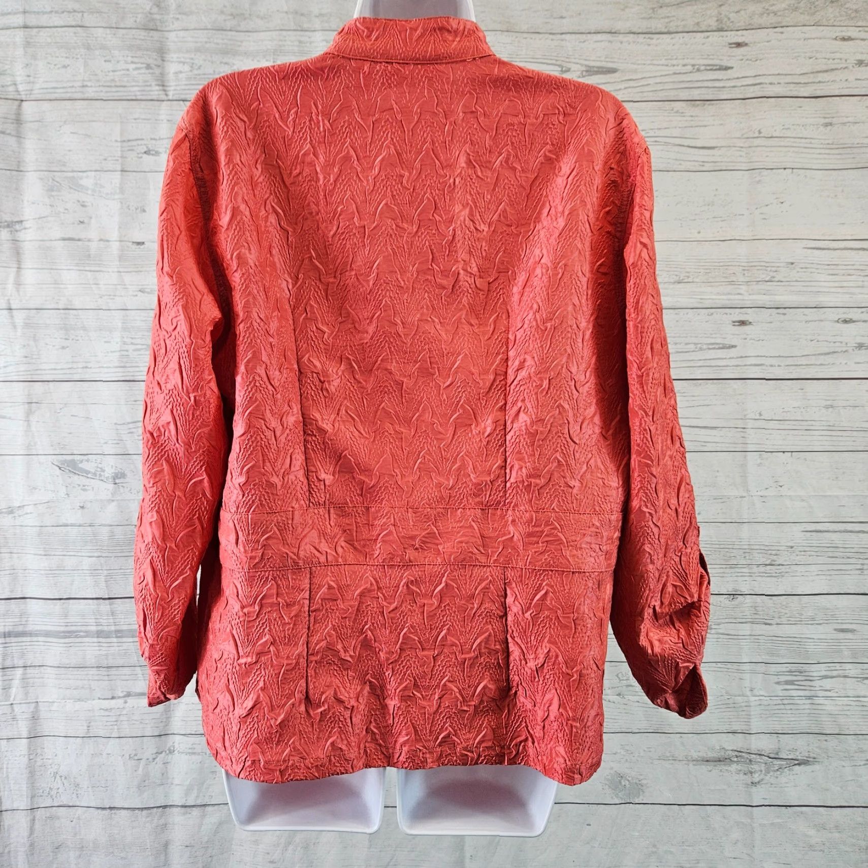 Vintage Chicos Womens Crinkle Jacket Sz Large Orange Button Front Tabbed Sleeves Size L / US 10 / IT 46 - 4 Thumbnail
