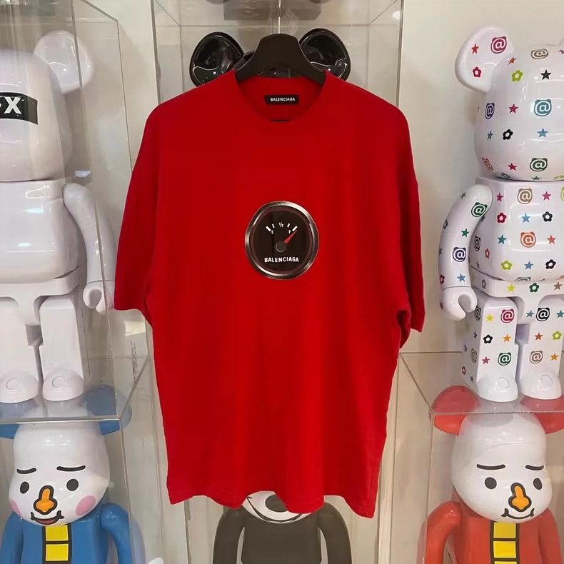 Balenciaga Balenciaga Red Dashboard Short Sleeve Size US M / EU 48-50 / 2 - 1 Thumbnail