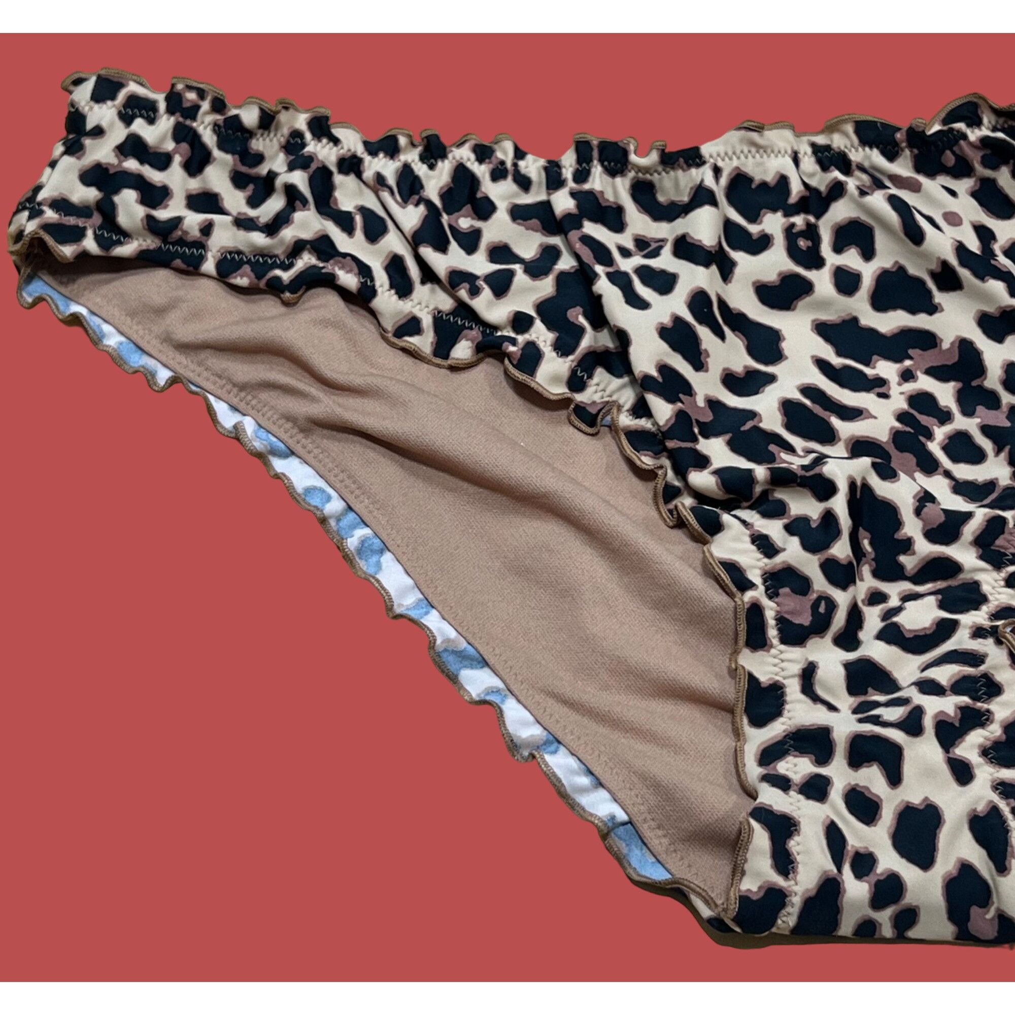 Other Shade & Shore - Women's Ruffle Cheeky Bikini Bottom-Animal P Size ONE SIZE - 12 Thumbnail