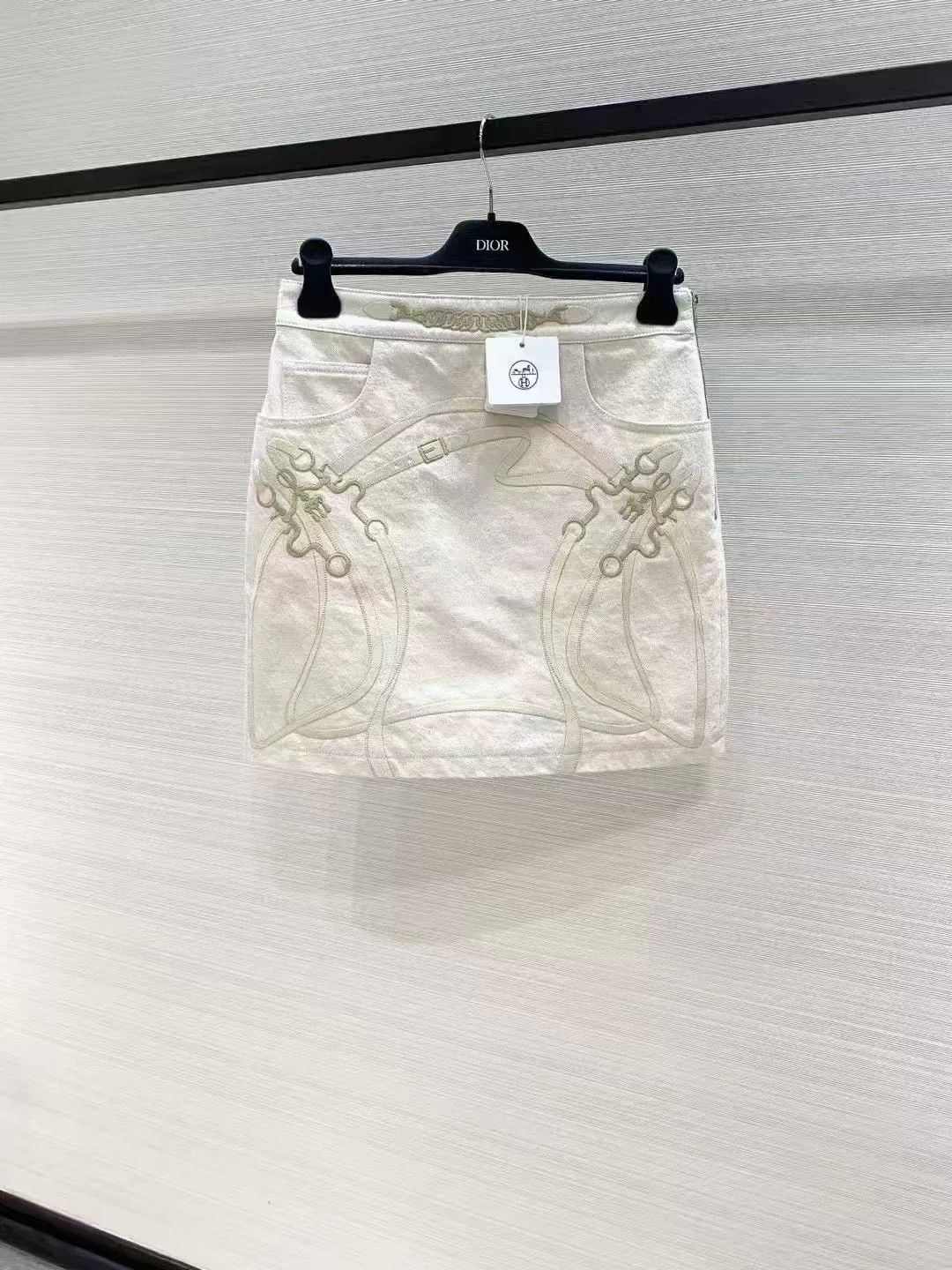 Hermes Hermes Embroidered Logo Skirt Size 36 Size US 36 / EU 52 - 1 Thumbnail