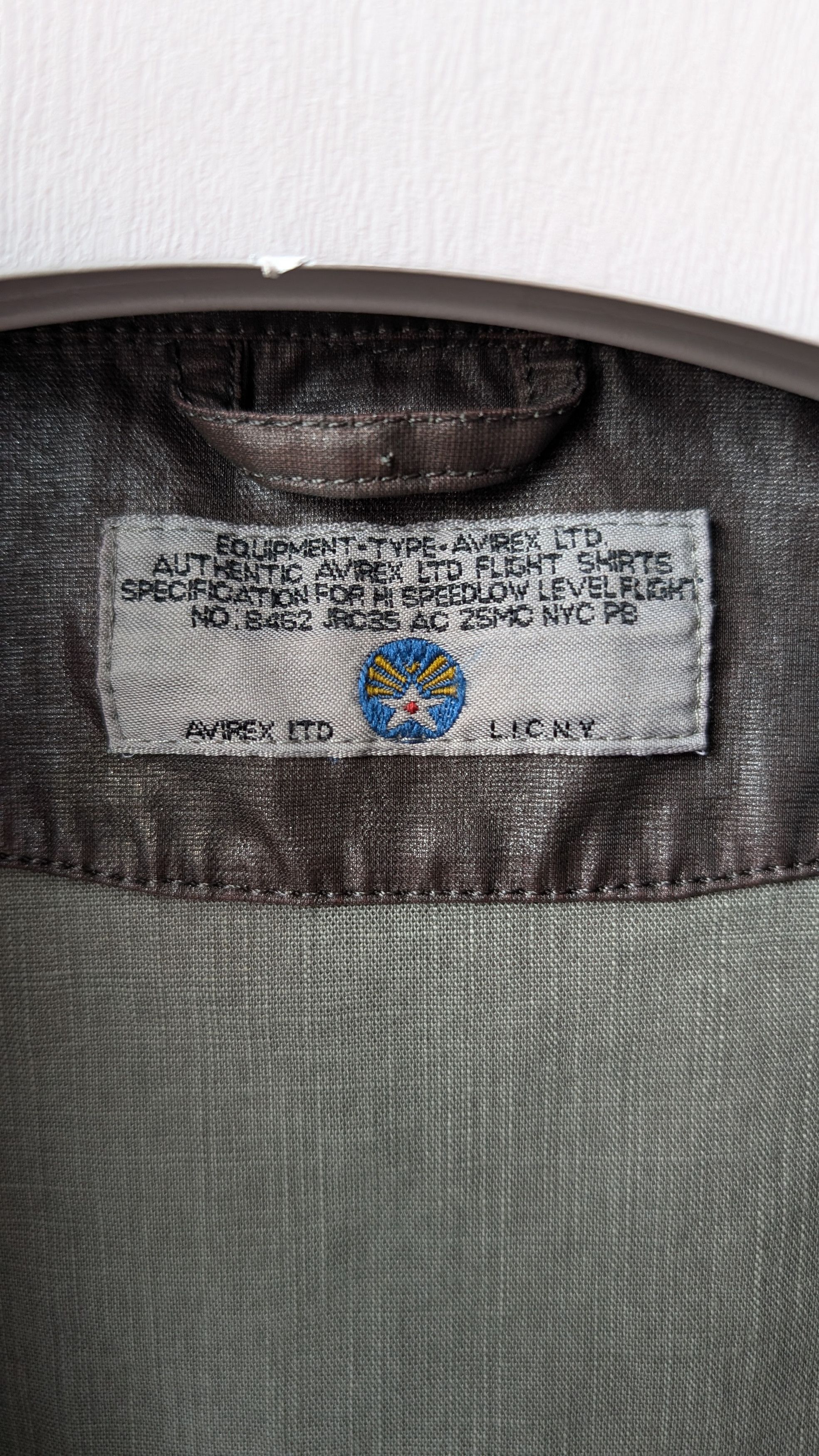 Avirex × Vintage PU-Coated Garment-Dyed Iridescent Jacket Size US M / EU 48-50 / 2 - 12 Thumbnail
