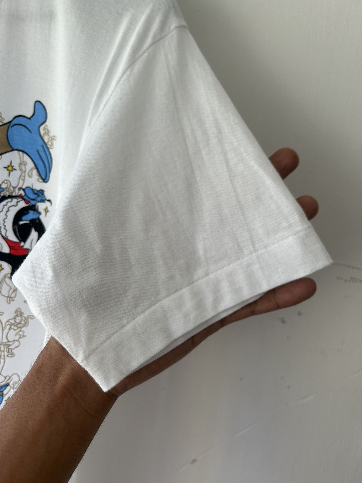 Vintage Vintage 1990s Aladdin Disney Promo Tokyo Disneyland Park Tee Size US L / EU 52-54 / 3 - 5 Thumbnail
