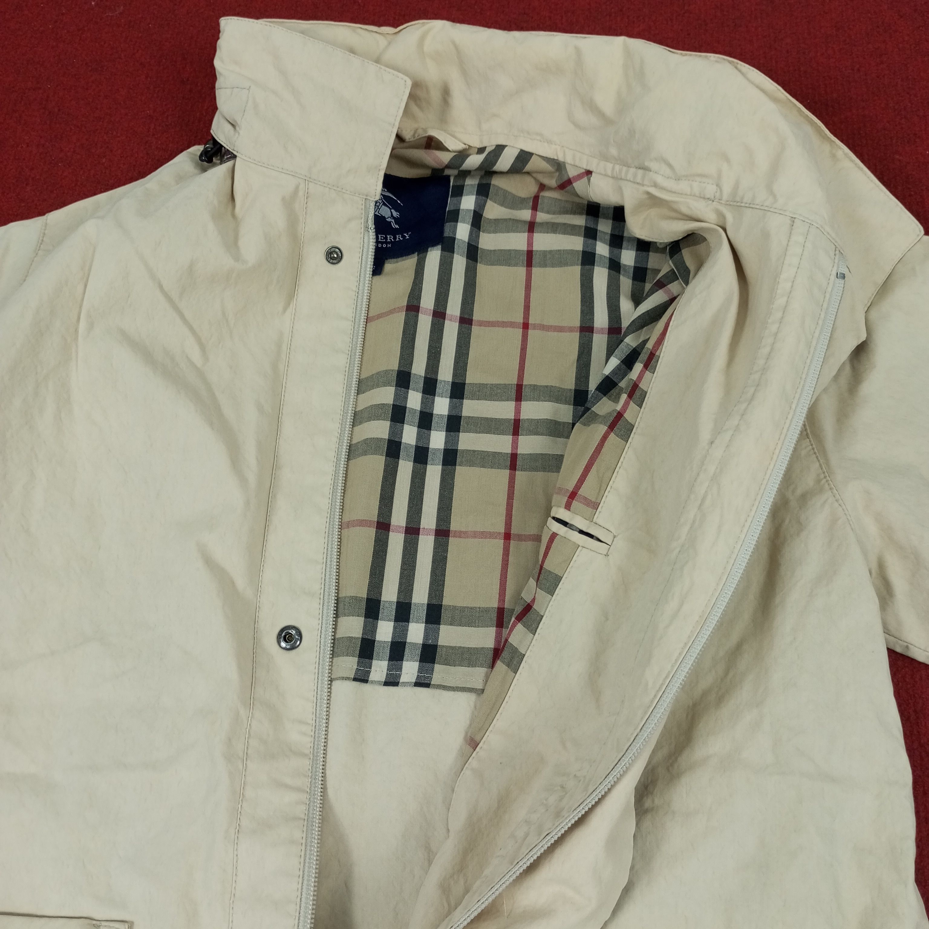Burberry Burberry London Luxury Brand Fashion Style Custom Art Jacket Size US M / EU 48-50 / 2 - 13 Thumbnail