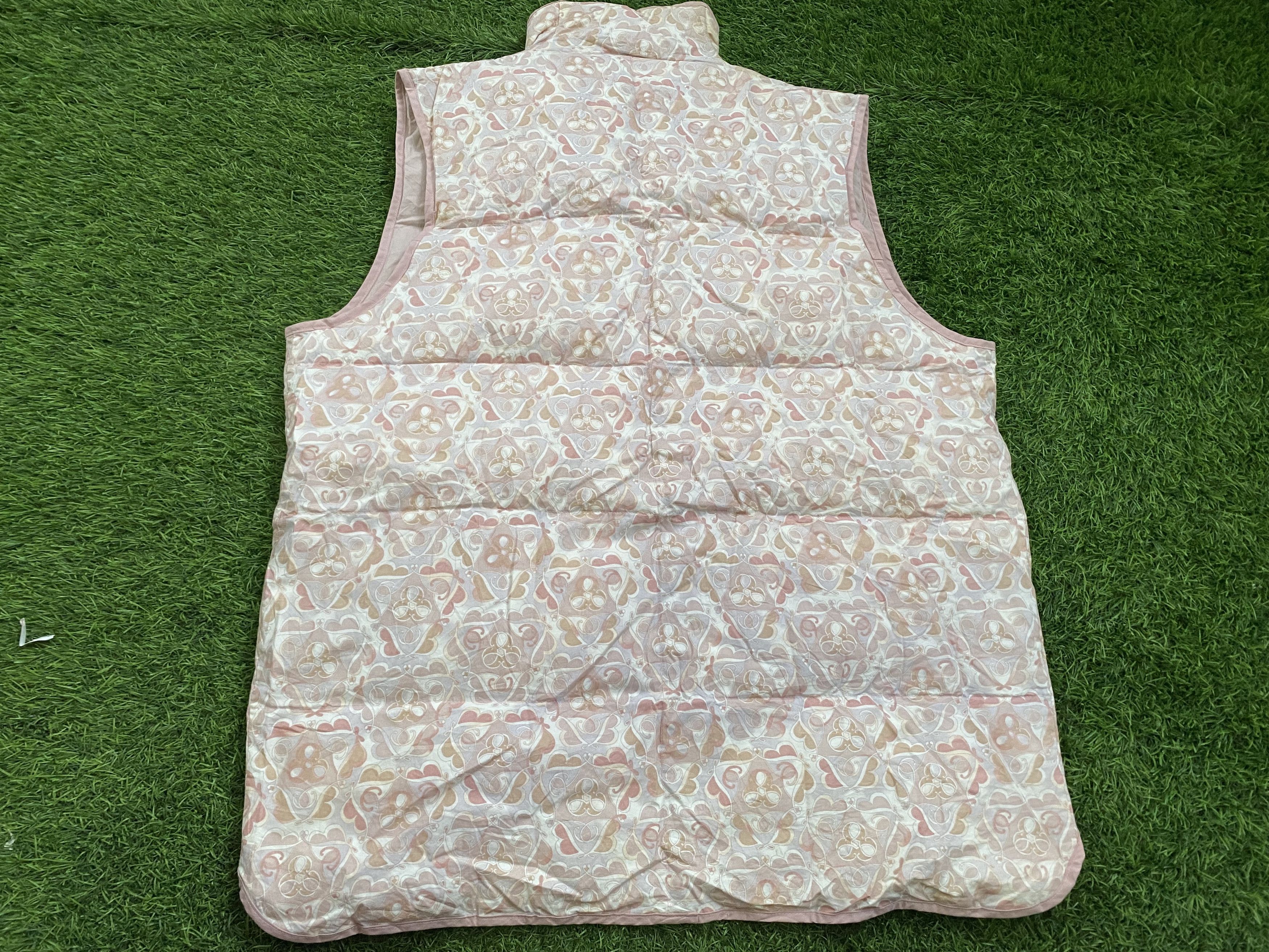 Balenciaga Vintage balenciaga Puffer Vest BB Buterfly Print Size US L / EU 52-54 / 3 - 4 Thumbnail