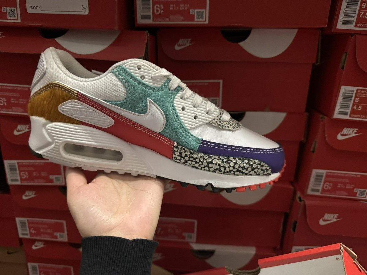DH5075-100 Nike Air Max 90 SE Animal White Women Size 8.5