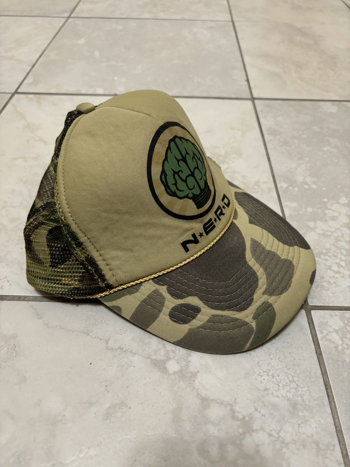 Pharrell Rare authentic vintage 2001 NERD Pharrell camo trucker hat Size ONE SIZE - 4 Thumbnail