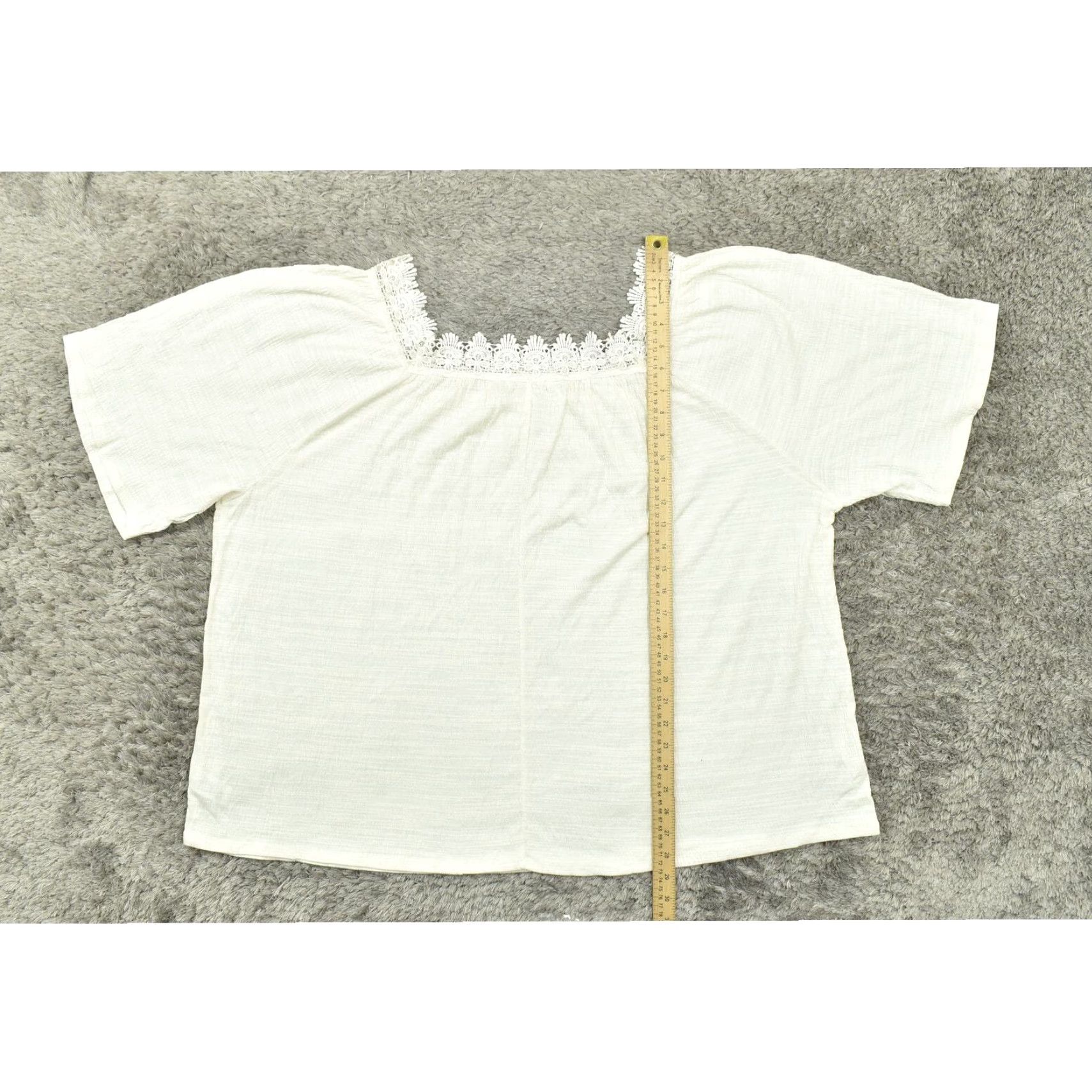 Vintage Retrology Beige Blouse 3X Plus Size Polyester Blend Short Sleeve Square Neck Women Blouse Plus Womens 3X Beige Blouse Size XXL / US 16-18 / IT 52-54 - 5 Thumbnail
