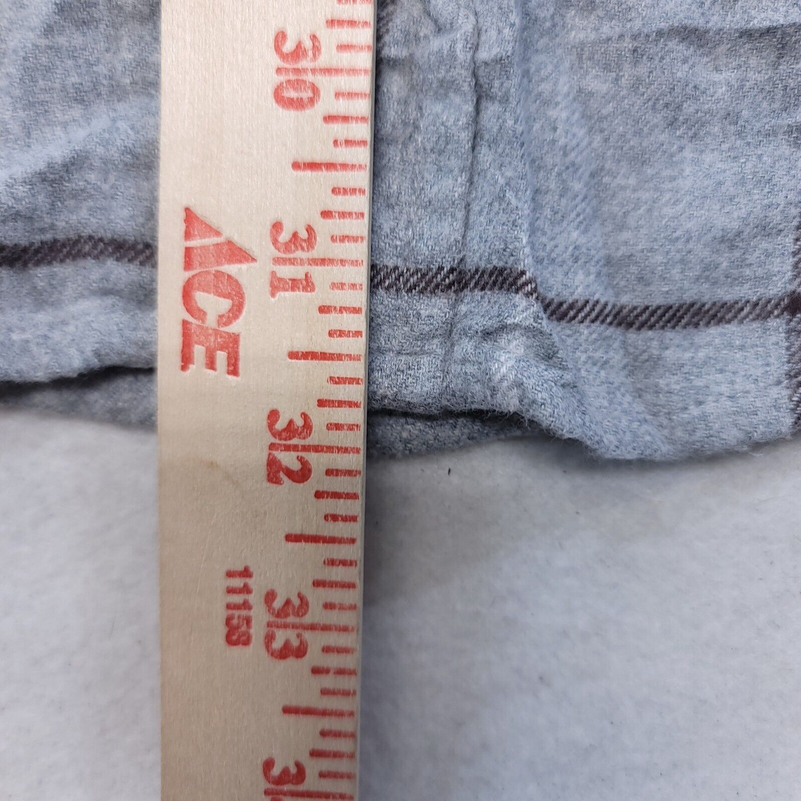 Croft & Barrow Croft & Barrow Windowpane Flannel Shirt Mens Size L Gray Size US L / EU 52-54 / 3 - 7 Thumbnail