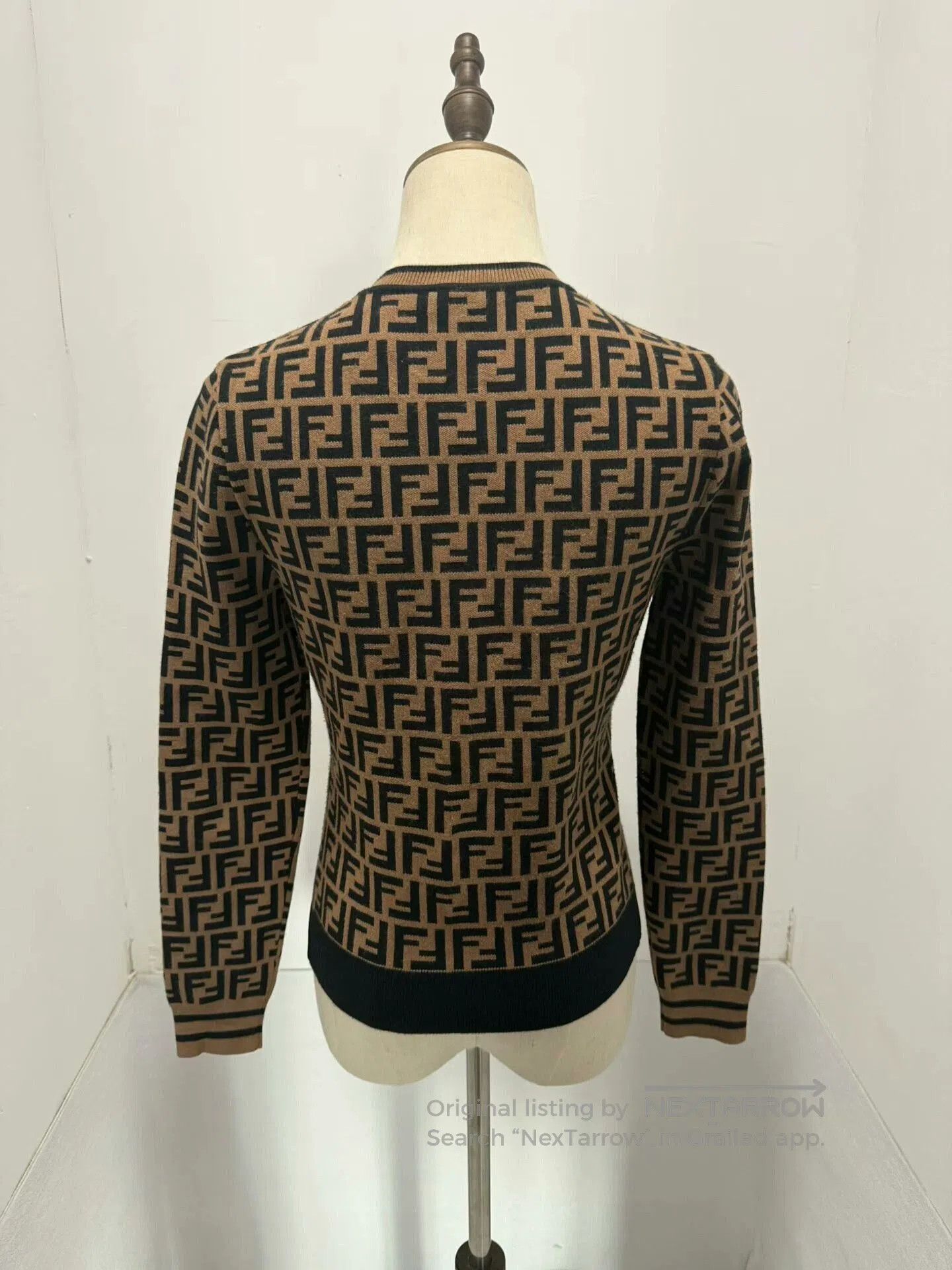 Fendi Fendi FF Logo Print Long Sleeve Knit Top. Size L / US 10 / IT 46 - 2 Thumbnail