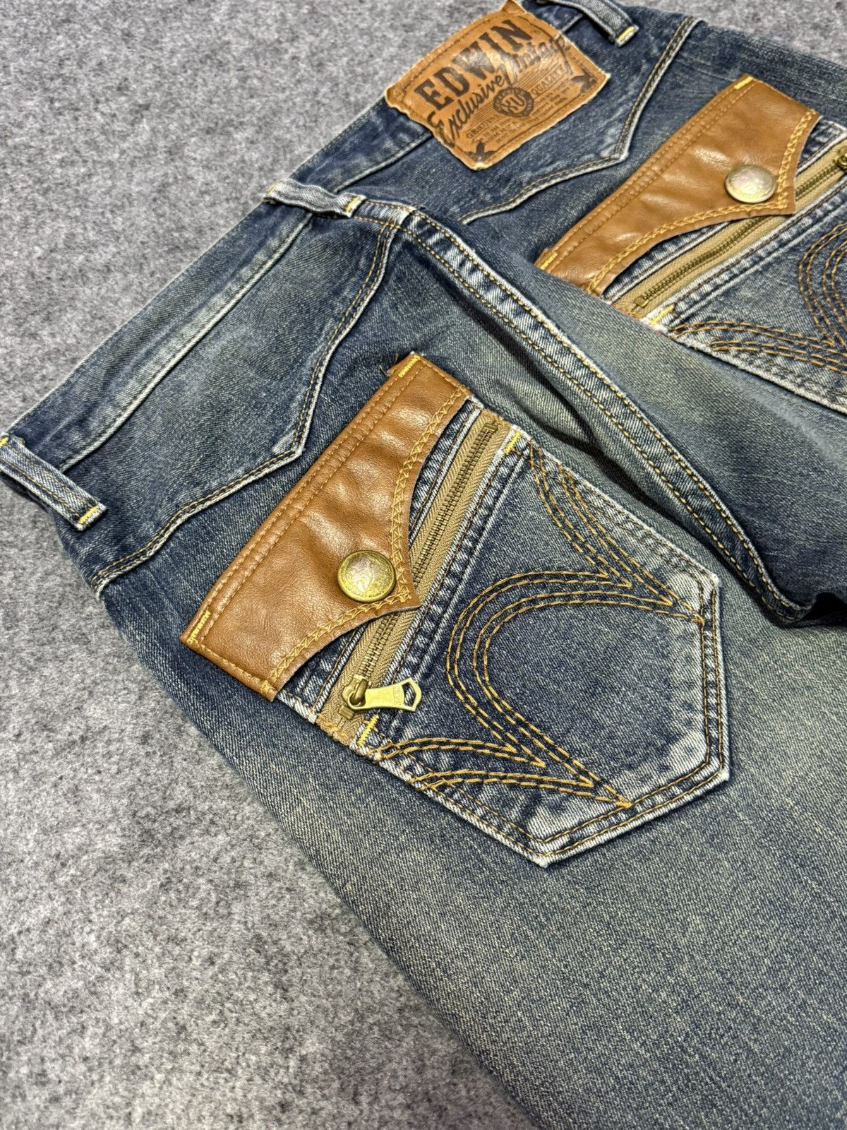 Edwin 2000s Edwin XV Leather Trimmed Muddy Wash Loose Jeans Size US 32 / EU 48 - 9 Thumbnail