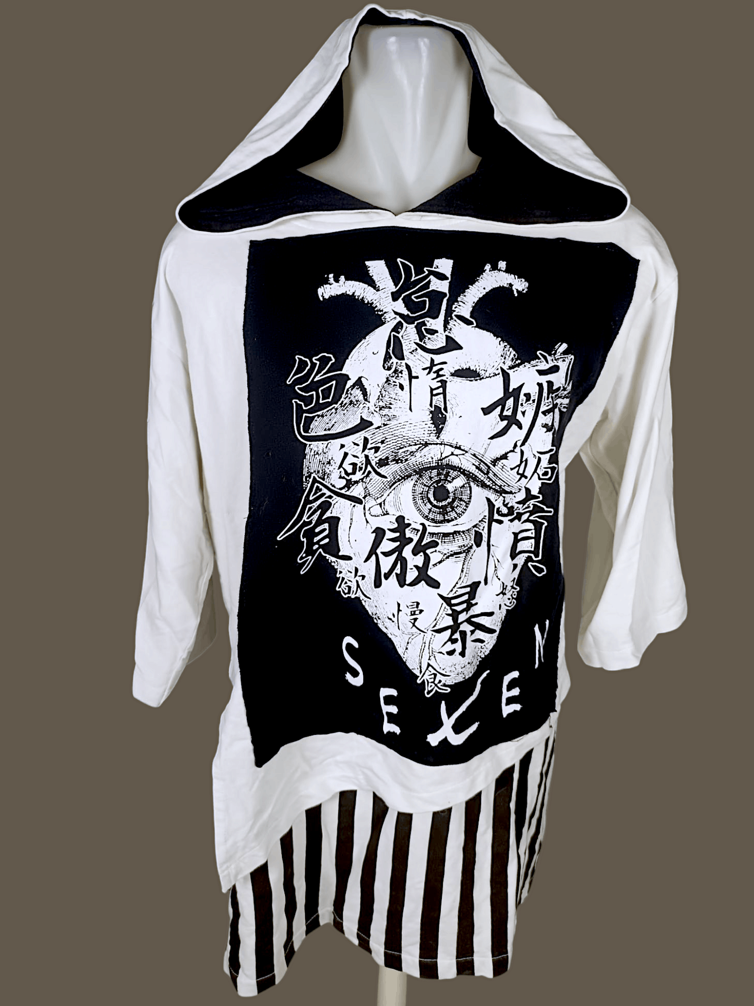 Japanese Brand Harajuku Seven Eye Heart Stripes Double Layer hoodie Size US XXL / EU 58 / 5 - 1 Thumbnail