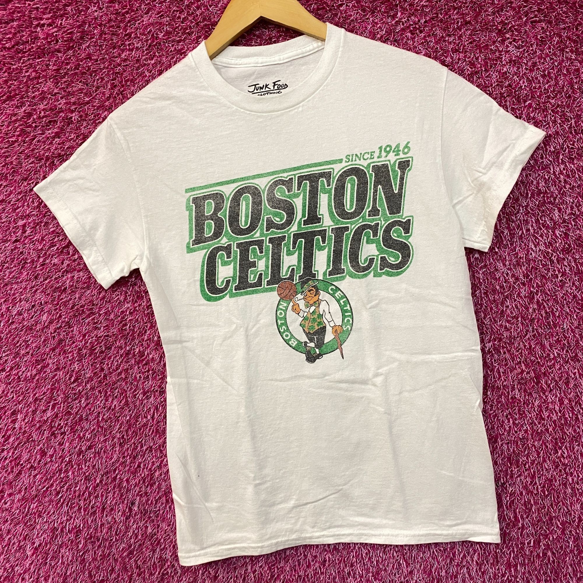 Junk Food Junk Food Clothing Boston Celtic Lucky The Leprechaun T-Shir Size US XS / EU 42 / 0 - 3 Thumbnail