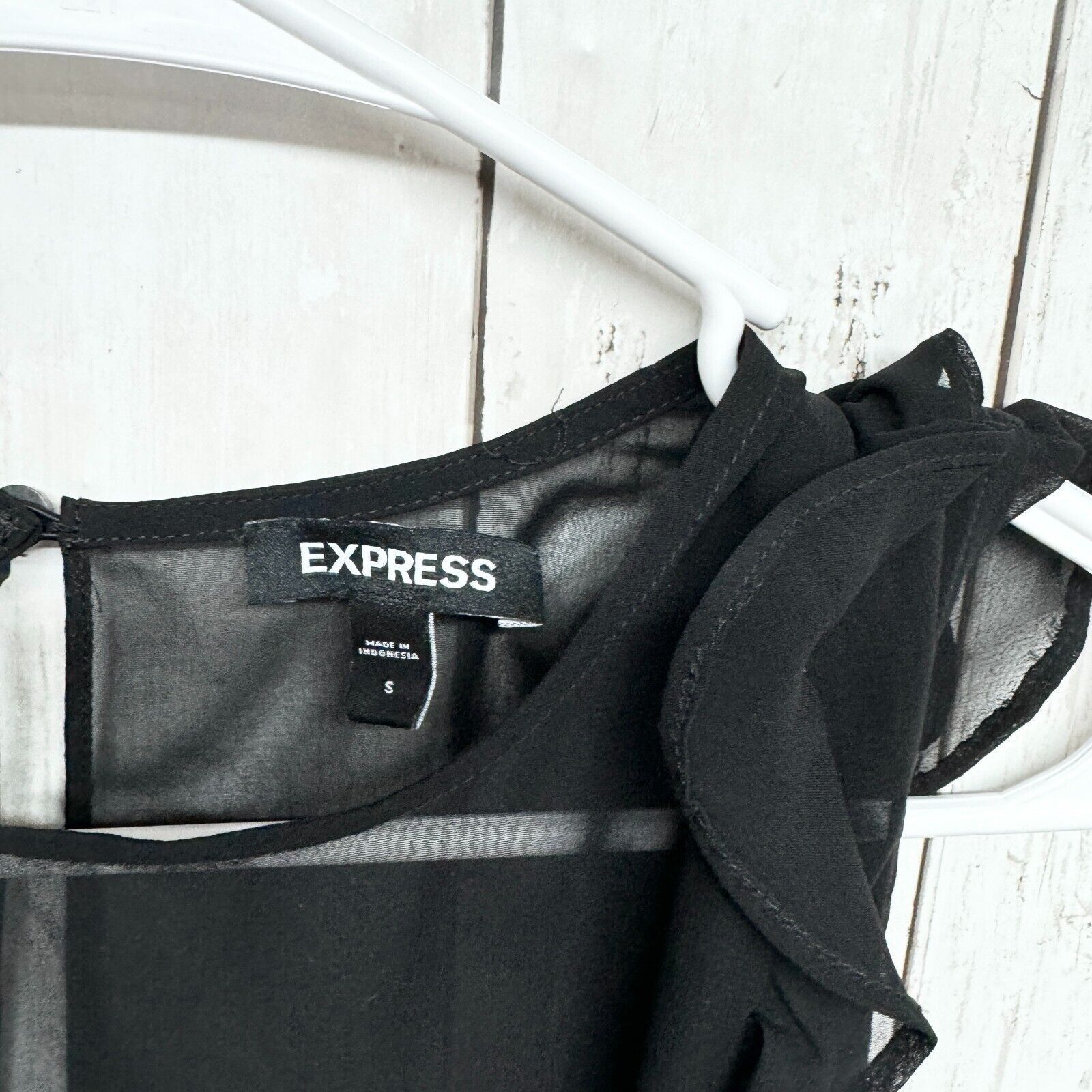 Express Express Dress Size Small Black Ruffled Mini Sleeveless Sheer Size S / US 4 / IT 40 - 2 Thumbnail