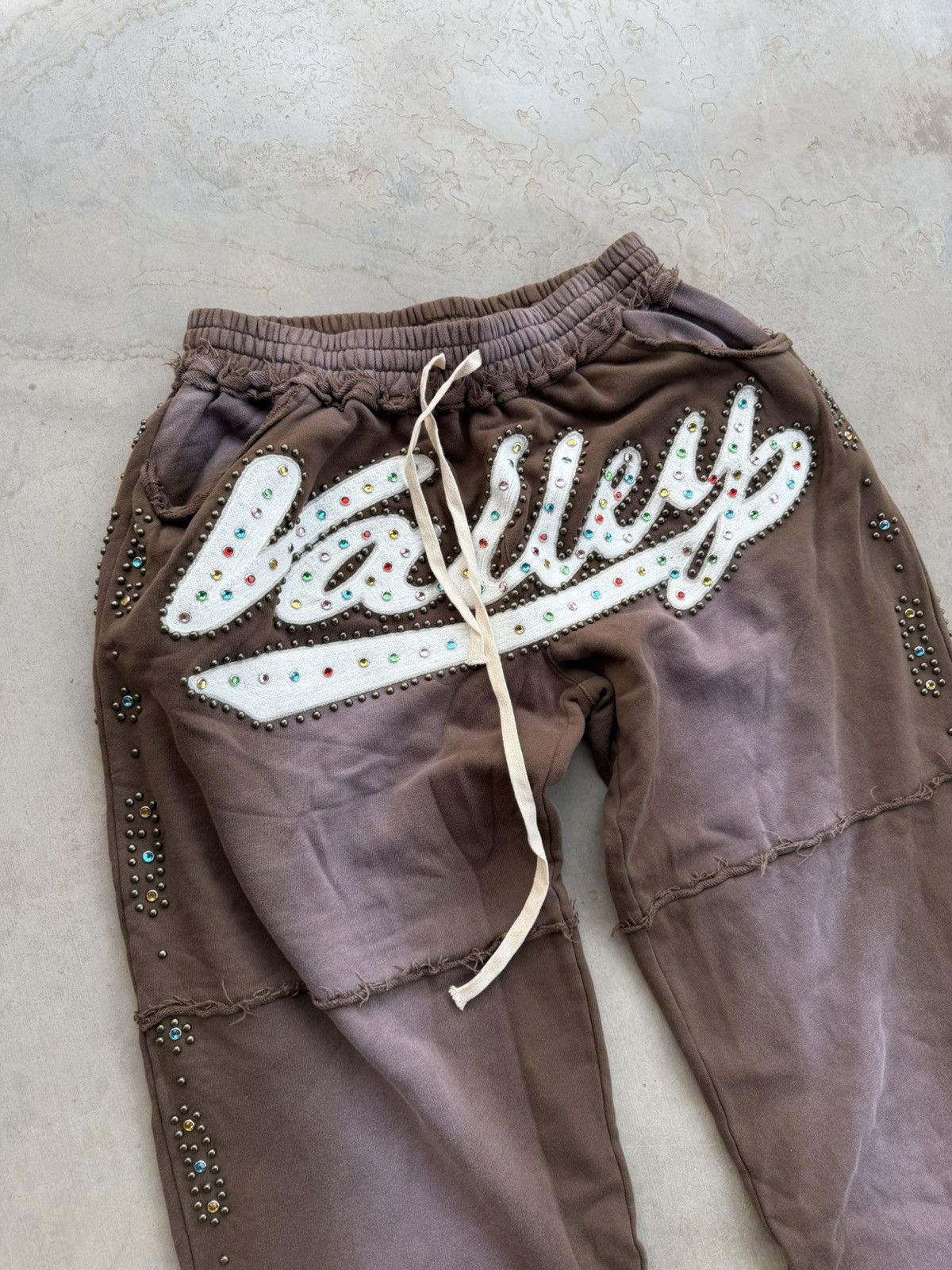 Vale Vale Forever Skittles Sweatpants – Brown Size Medium New Size US 32 / EU 48 - 2 Thumbnail