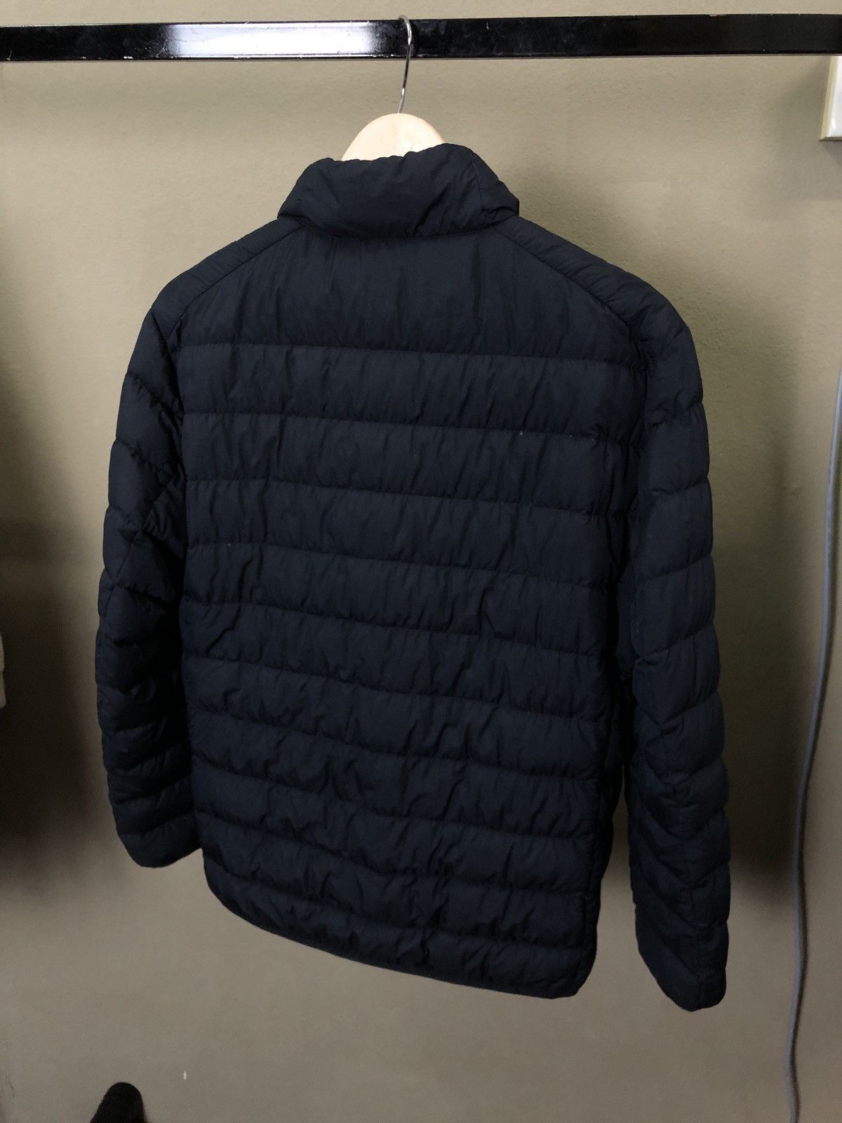 Uniqlo Uniqlo Puffer Light Jacket Size US M / EU 48-50 / 2 - 2 Thumbnail