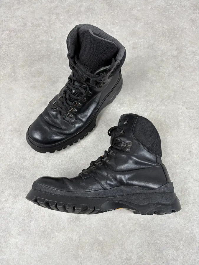 Prada AW1999 Prada Black Premium Vibram Leather Boots Size US 9.5 / EU 42-43 - 4 Thumbnail