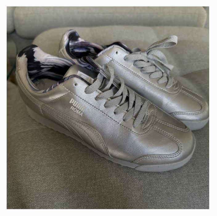 Puma hotsell roma metallic