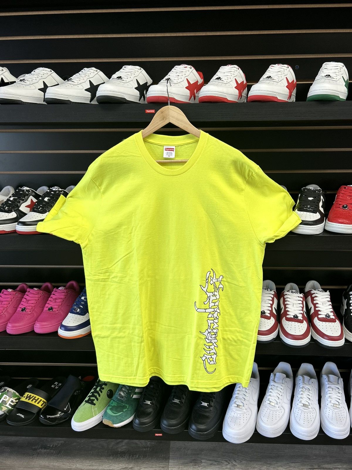 Supreme Supreme Gremlin T-shirt Size US XL / EU 56 / 4 - 1 Thumbnail