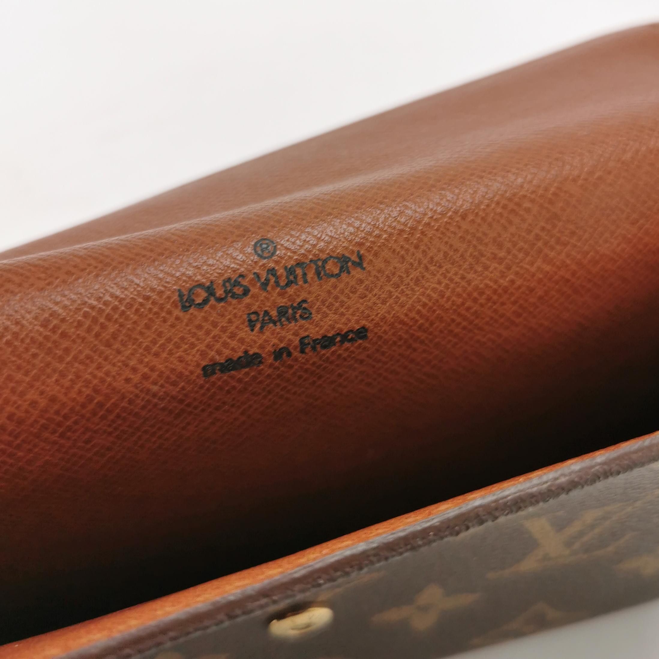 Louis Vuitton Louis Vuitton (LV) Retro monogram patchwork vintage clutch Size ONE SIZE - 4 Thumbnail
