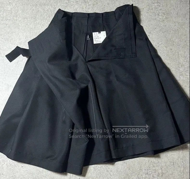 Comme des Garcons tricot COMME des GARCONS Black Pleated Skirt . Size US 30 / EU 46 - 5 Thumbnail