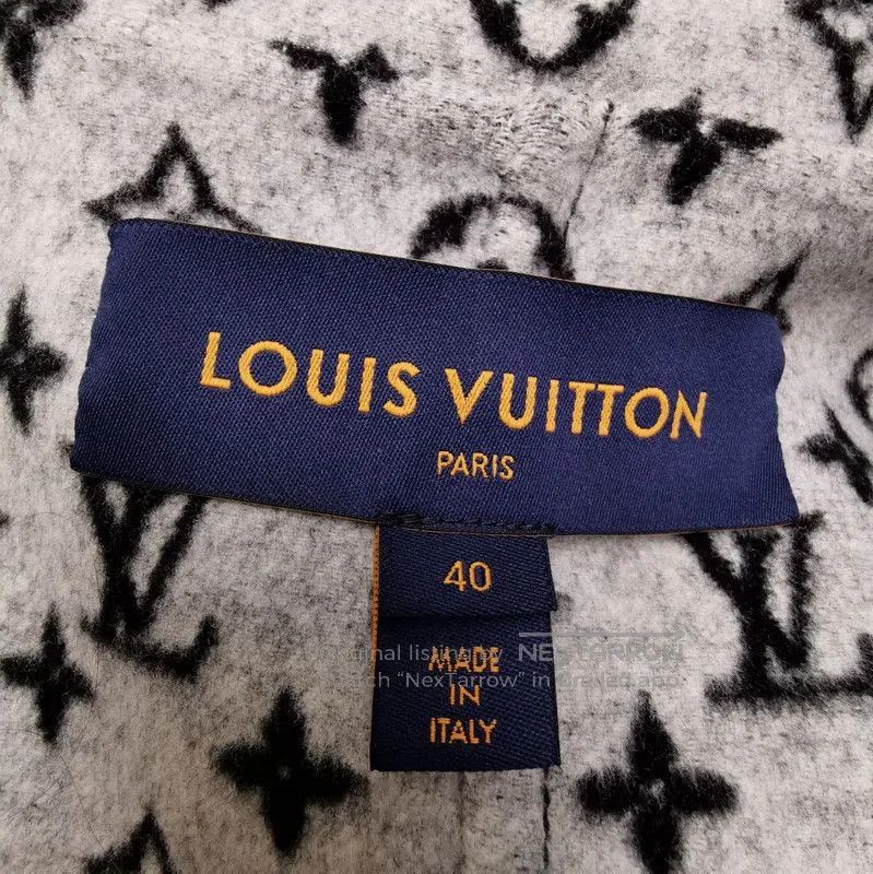 Louis Vuitton Louis Vuitton Double Breasted Hooded Vest in Black. Size US M / EU 48-50 / 2 - 4 Thumbnail