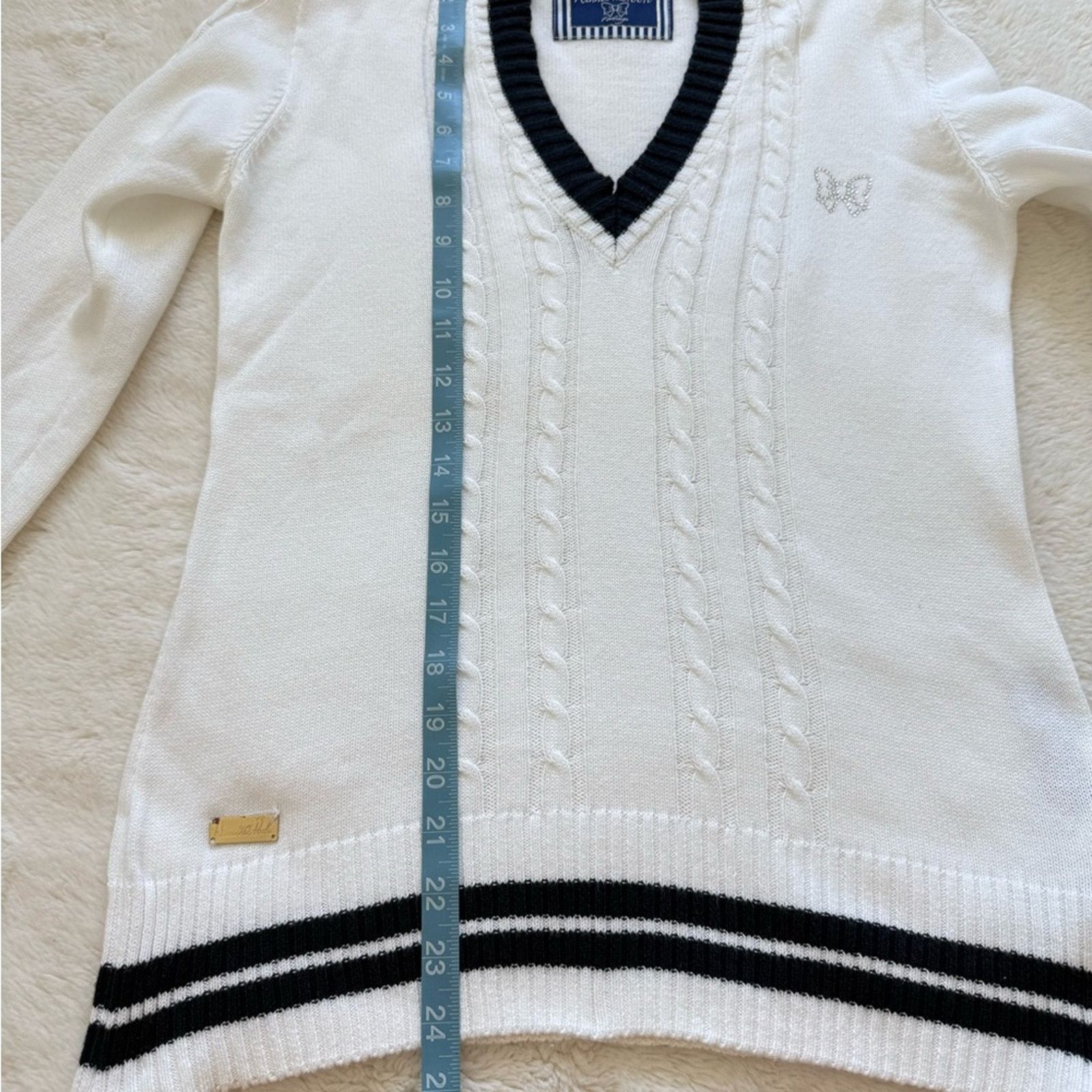 Other Disney Winnie the Pooh women sweater with crystals size S Size S / US 4 / IT 40 - 9 Thumbnail