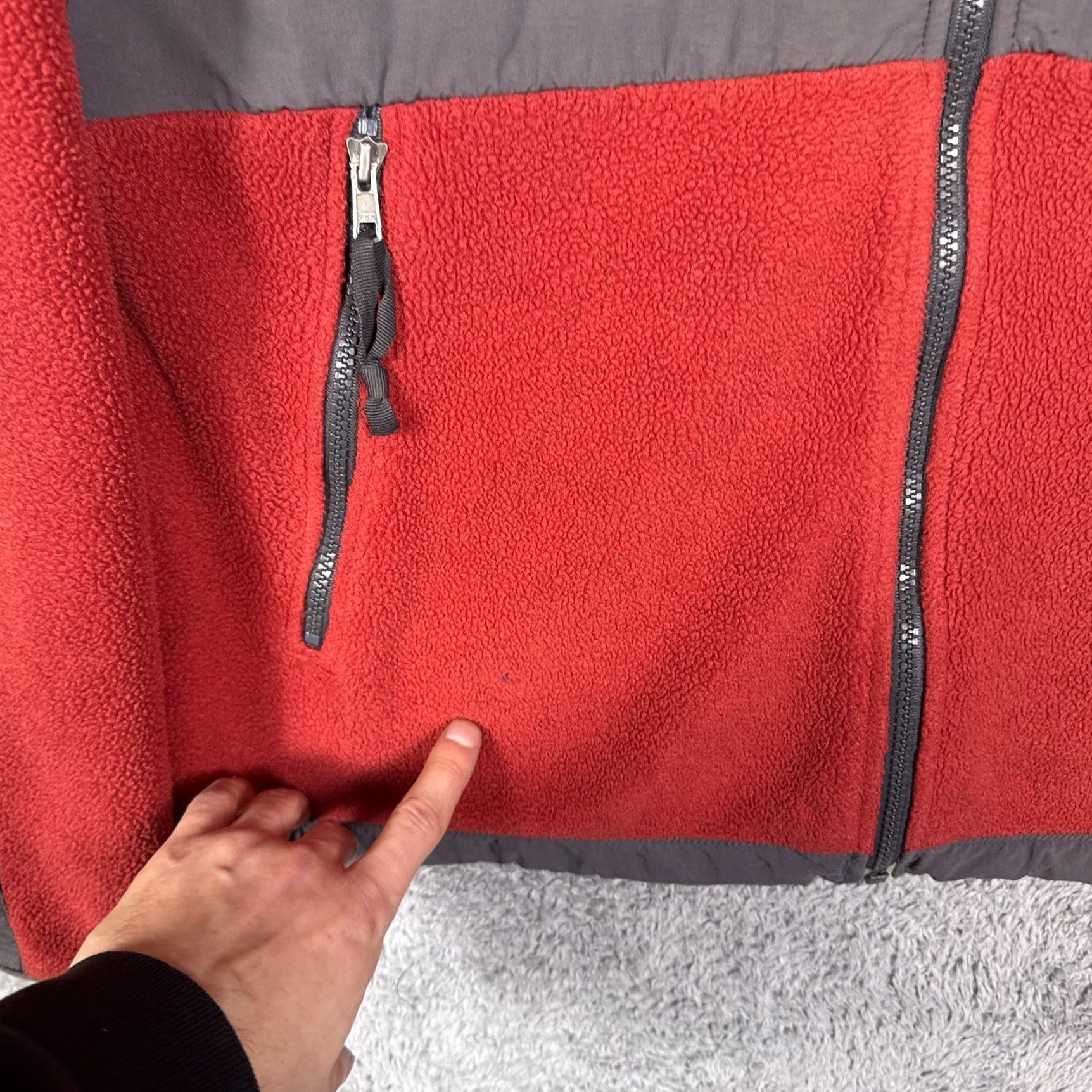 The North Face VINTAGE The North Face Denali Jacket Mens M Full Zip Fleece Red 90s Retro Outdoor Winter Windbreaker Size US M / EU 48-50 / 2 - 2 Thumbnail