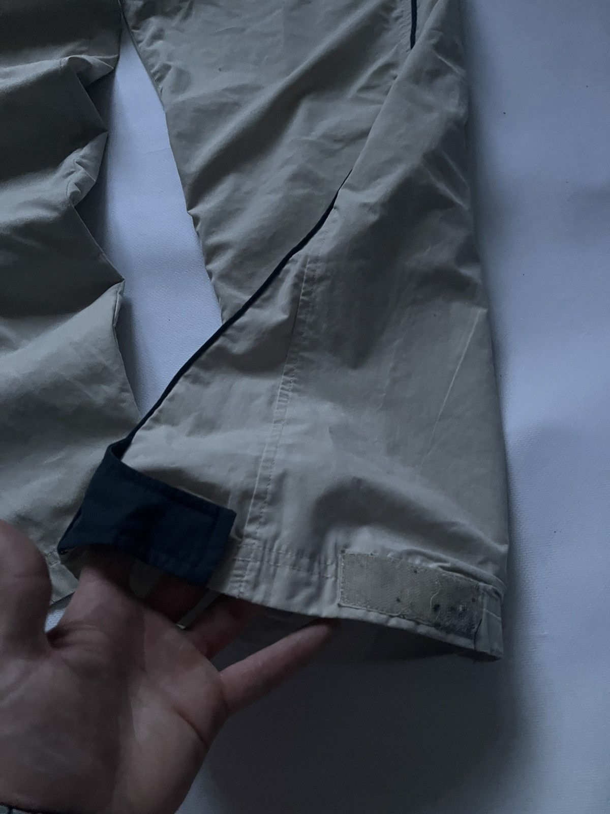 Nike Vintage Nike Windbreaker Track Pants - Beige/Tan Size US 32 / EU 48 - 4 Thumbnail