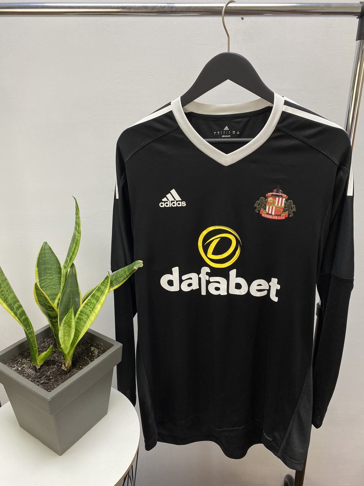 Adidas Sunderland Adidas 2016 2017 Goalkeeper Soccer Jersey Size US L / EU 52-54 / 3 - 4 Thumbnail