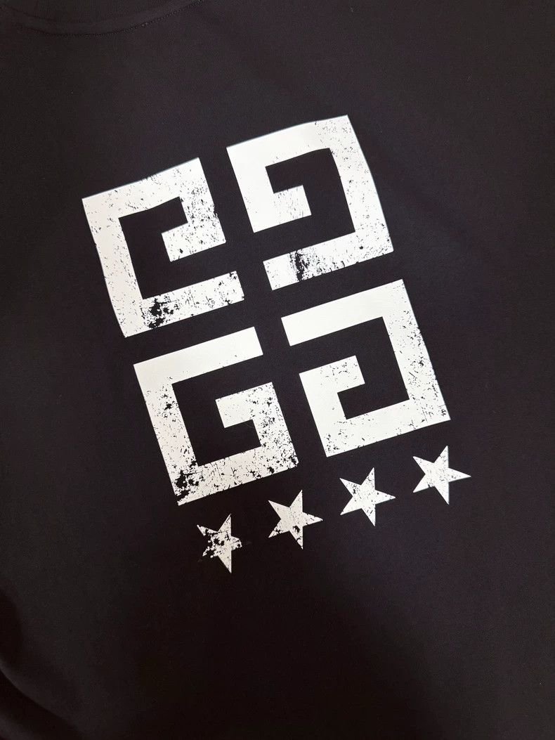 Givenchy Givenchy Black T-Shirt Size US M / EU 48-50 / 2 - 4 Thumbnail