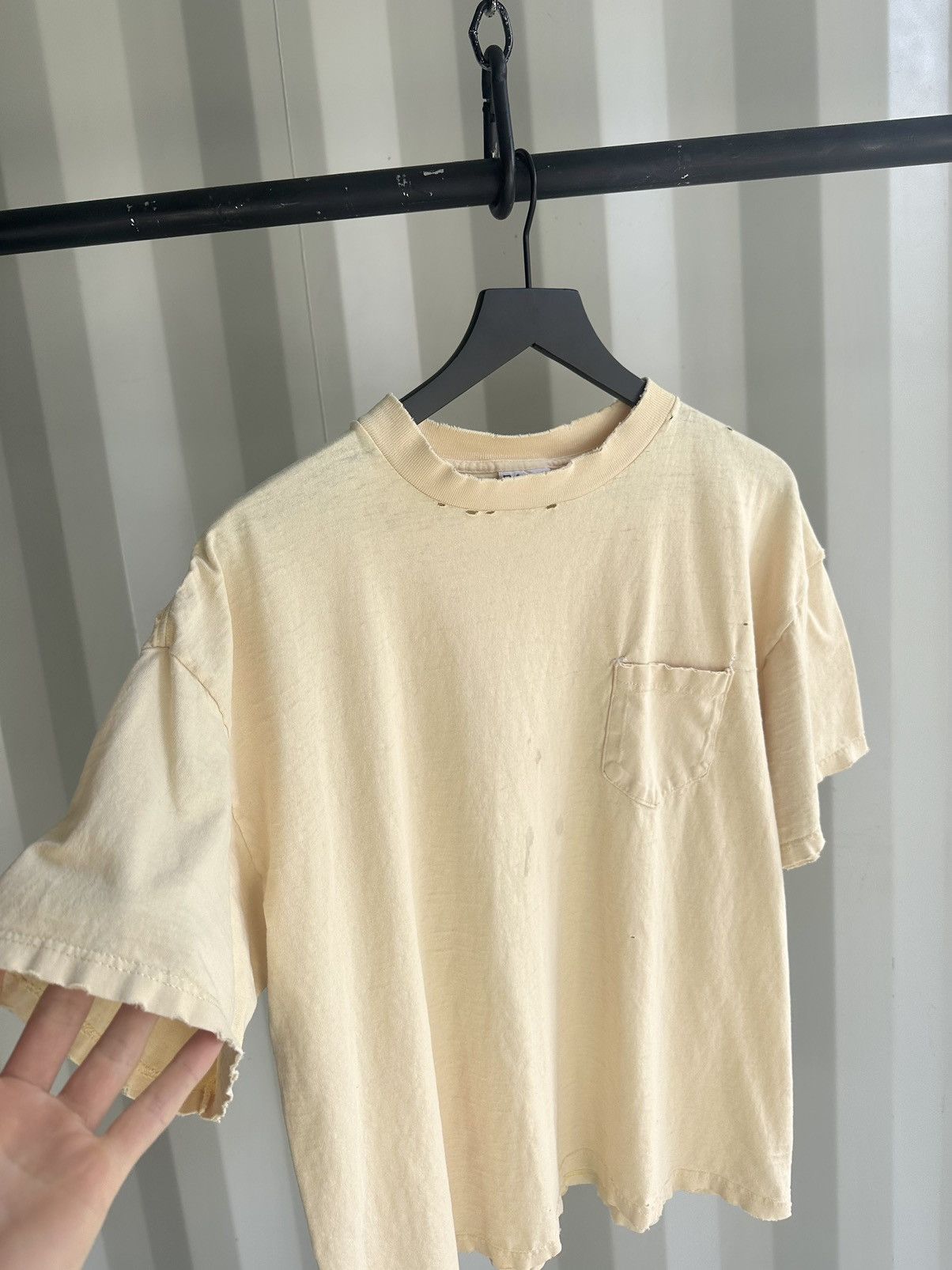 Vintage Thrashed Sun Faded Tee Shirt Distressed ERD Grunge Size US L / EU 52-54 / 3 - 2 Thumbnail